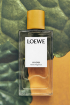 شمعة معطرة وسابي بتصميم عامل شموع