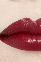 أحمر شفاه سائل Rouge Allure Laque Ultrashine