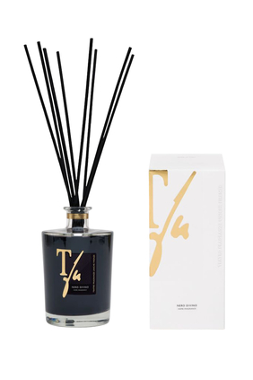 أعواد توزيع عطر بلاك ديفاين