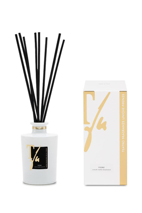 موزع عطر فيور بأعواد