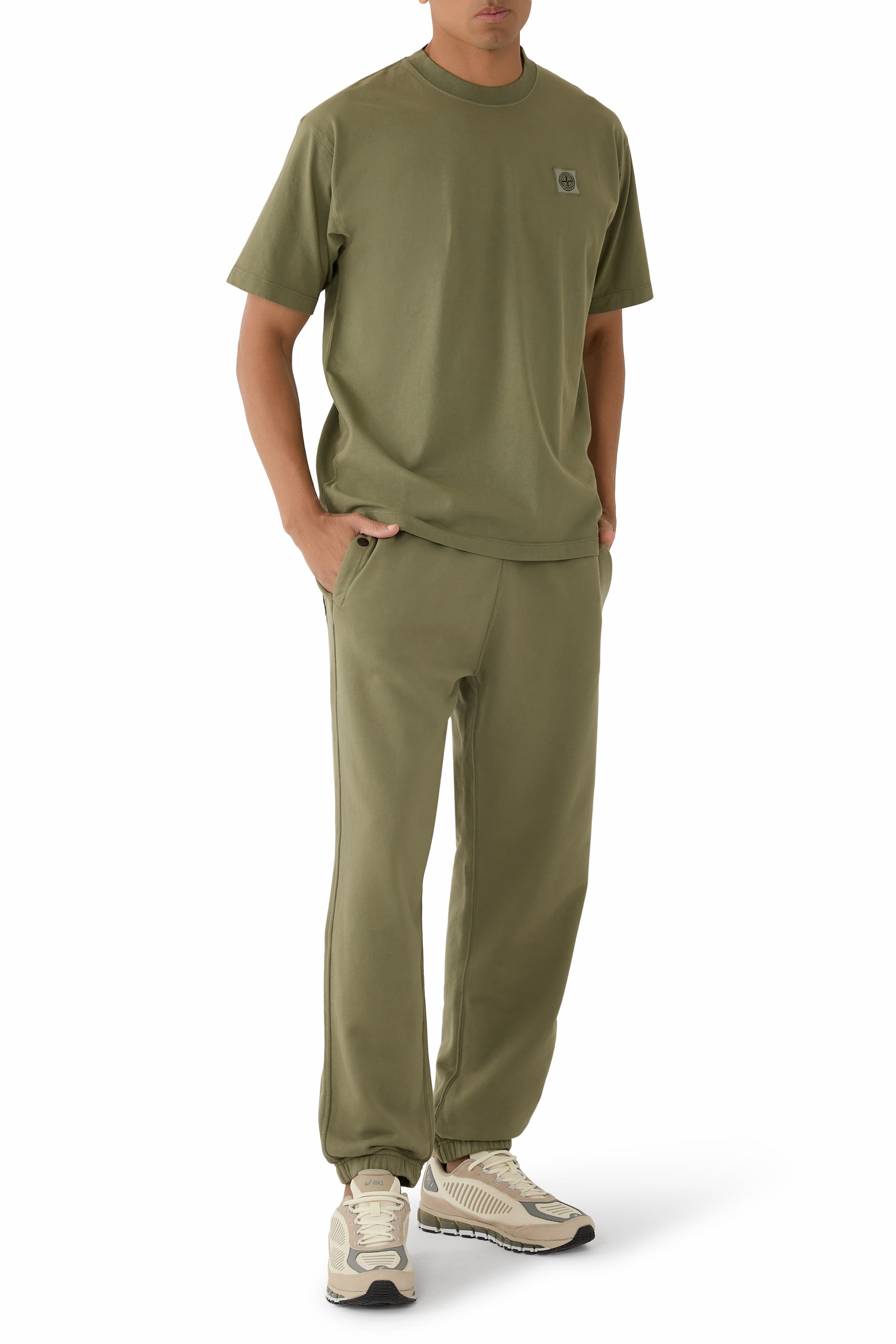 بنطال رياضي برقعة شعار الماركة