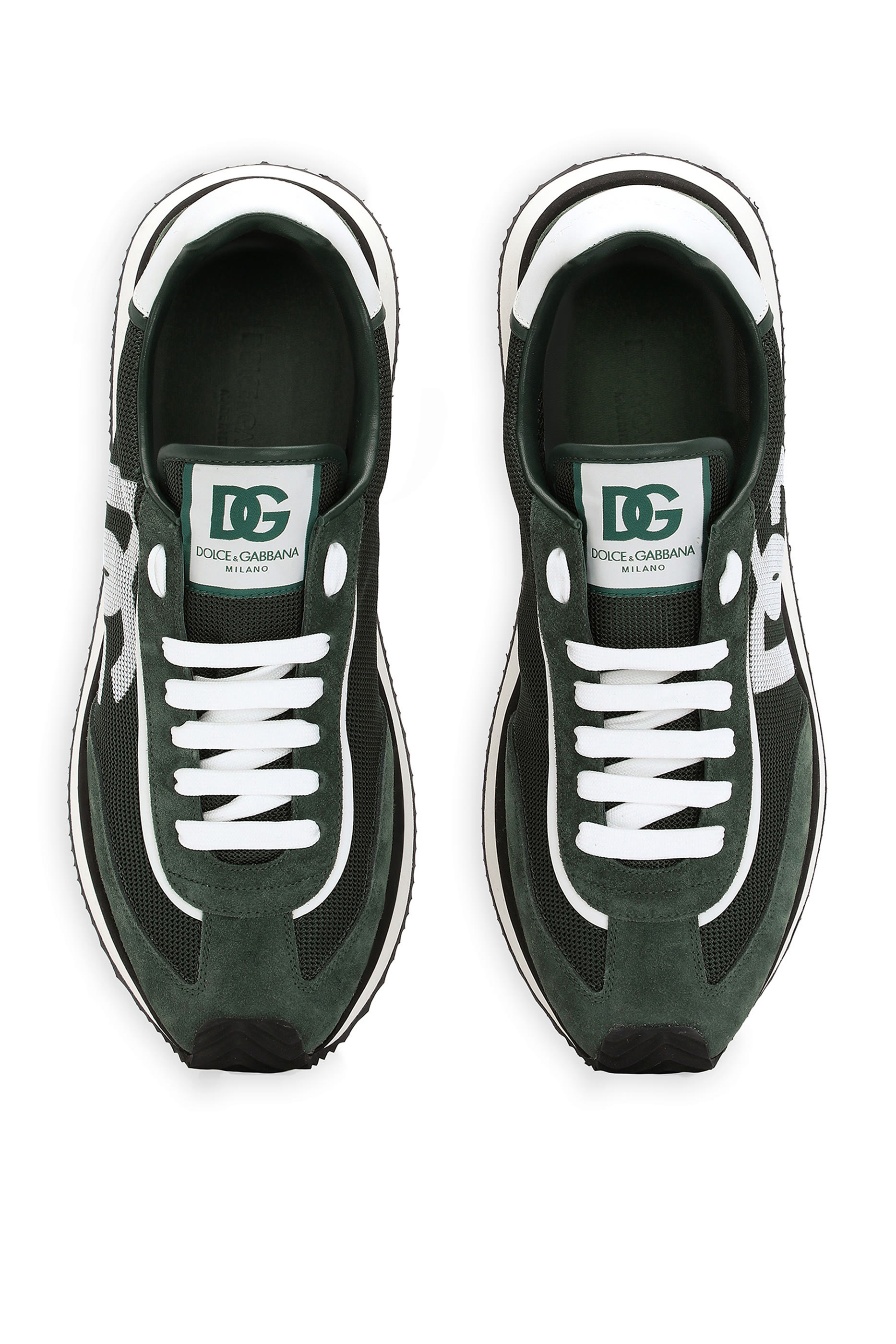 سنيكرز مبطن بشعار الماركة خامات مختلفة