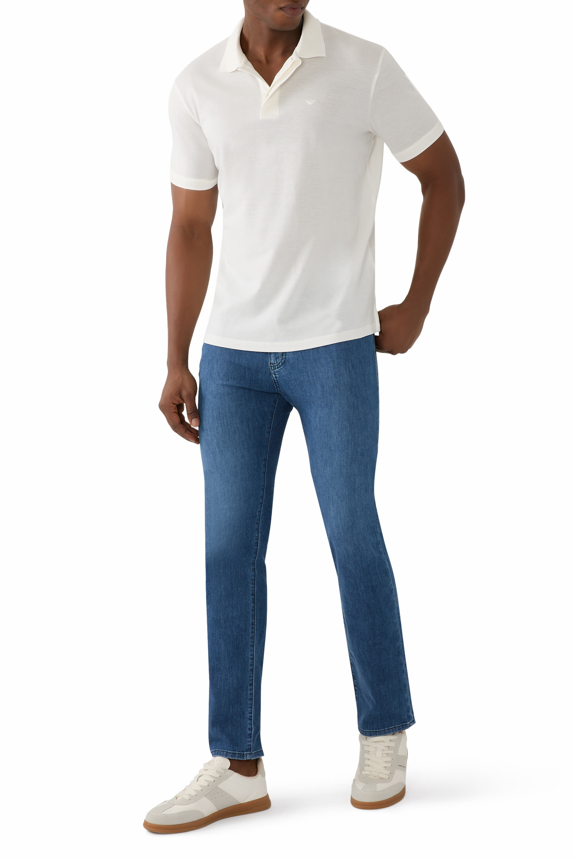 بنطال دنيم بقصة مستقيمة