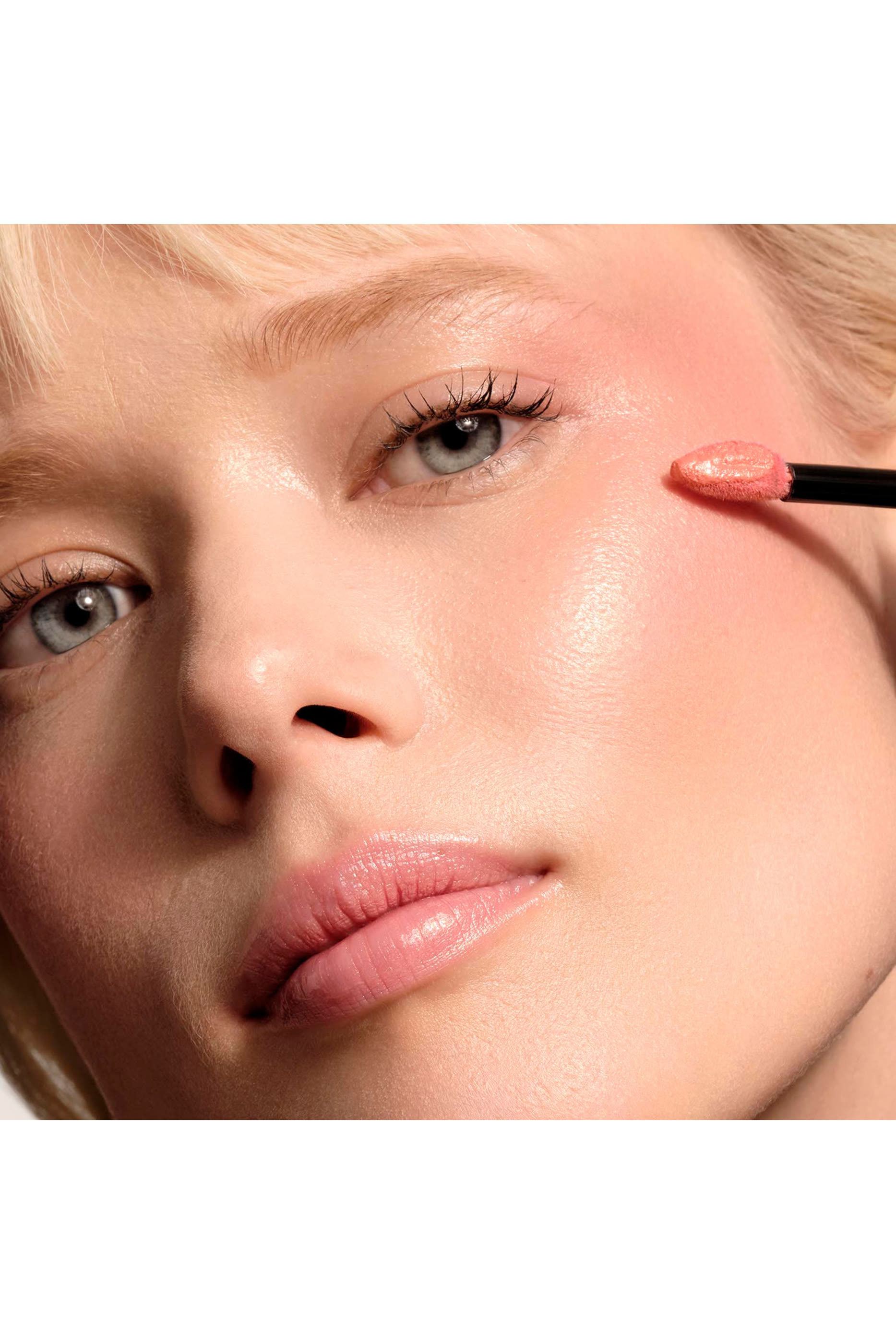 أحمر خدود ملون لامع لومينوس سيلك 