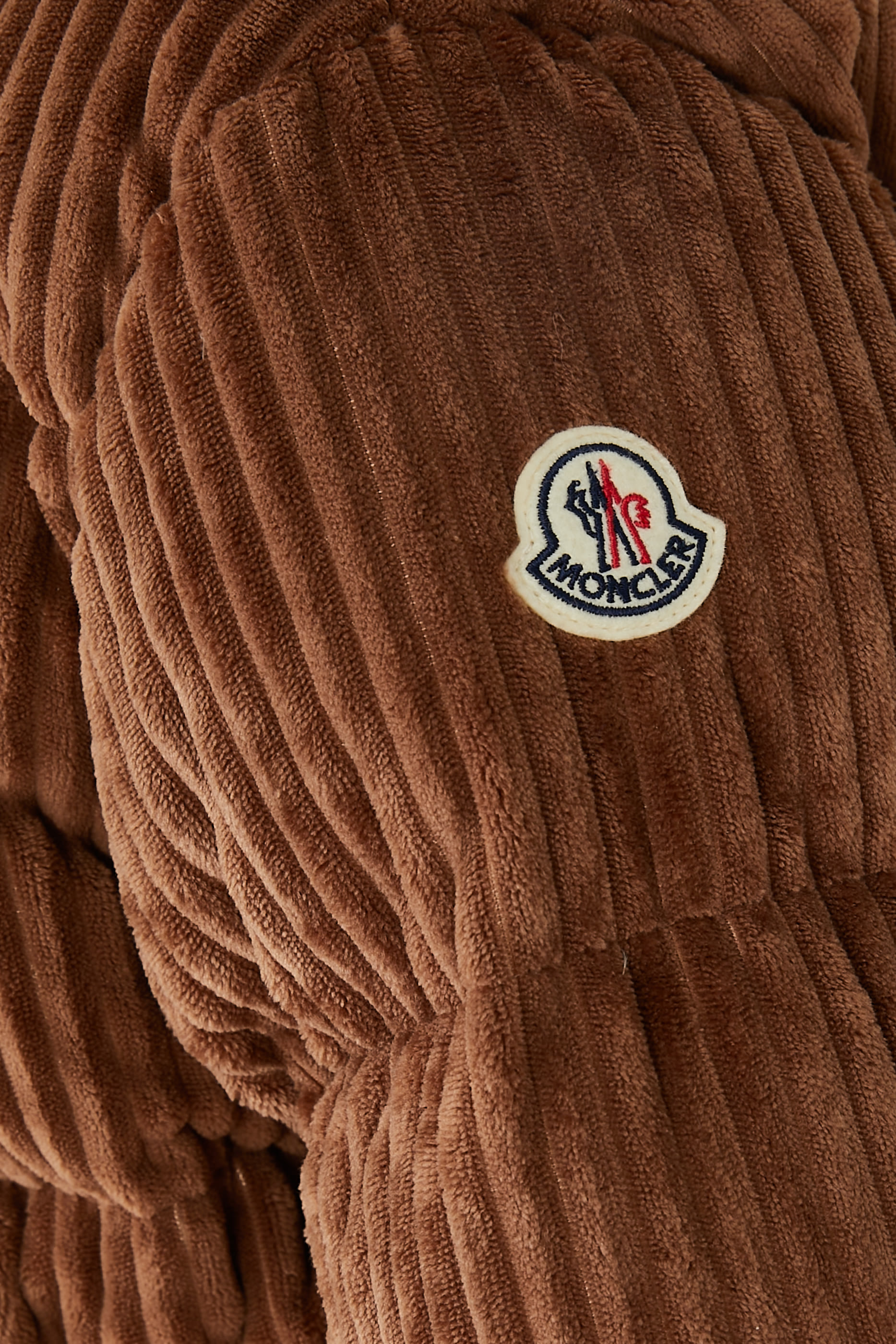 جاكيت داوس مبطن بالزغب قماش قطني مخملي مضلع