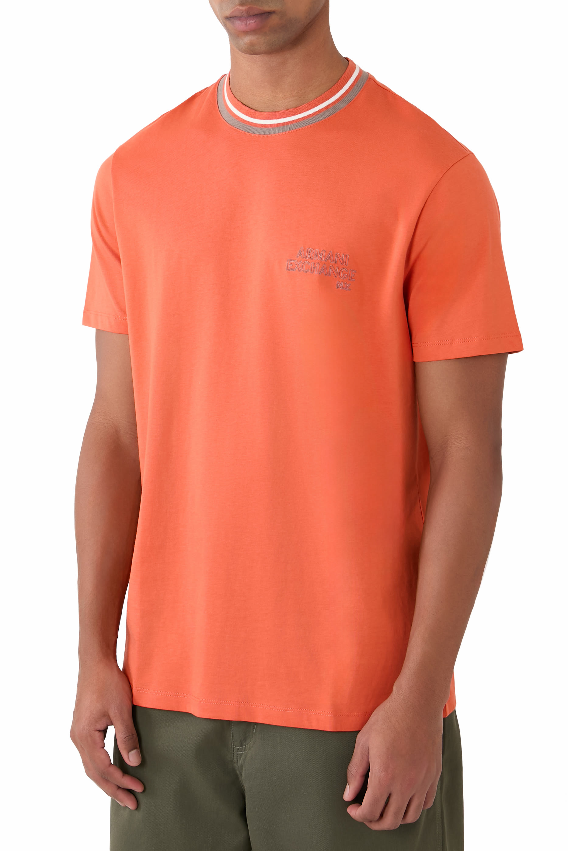 تيشيرت ون بلوك اب بشعار الماركة