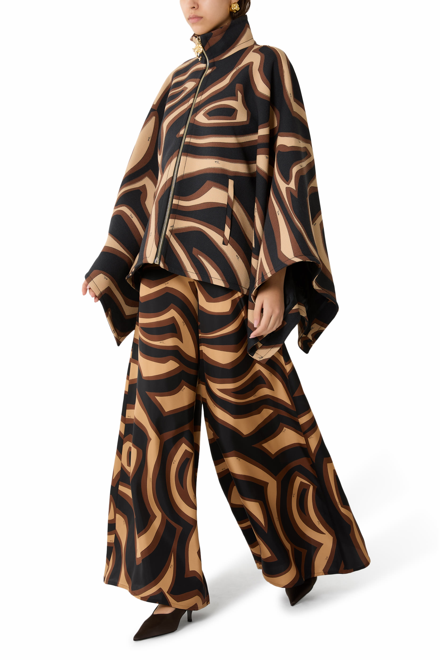 بنطال بقصة ساق واسعة ونقشة لابيرينث