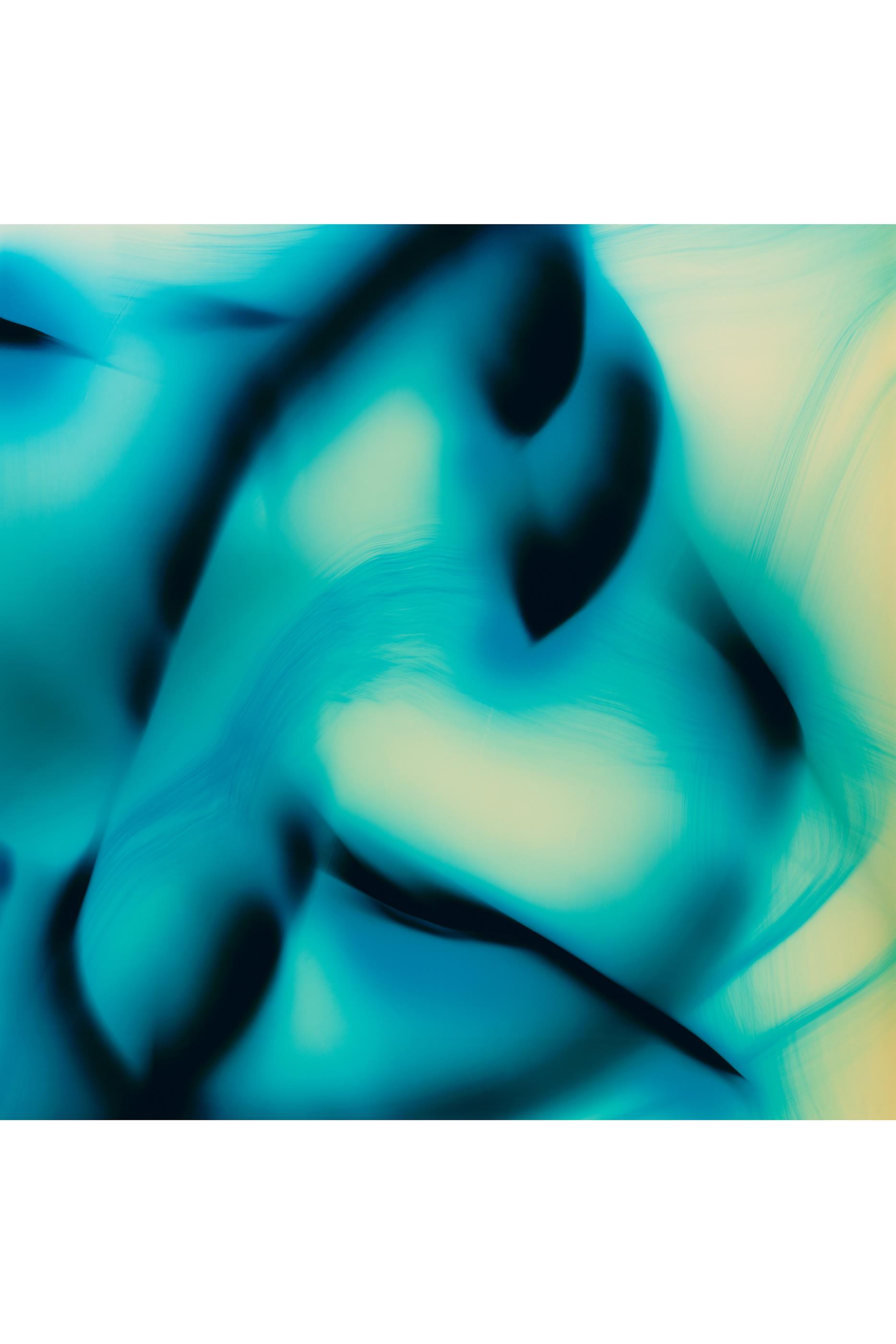 عطر مركز بوا أوبسكور