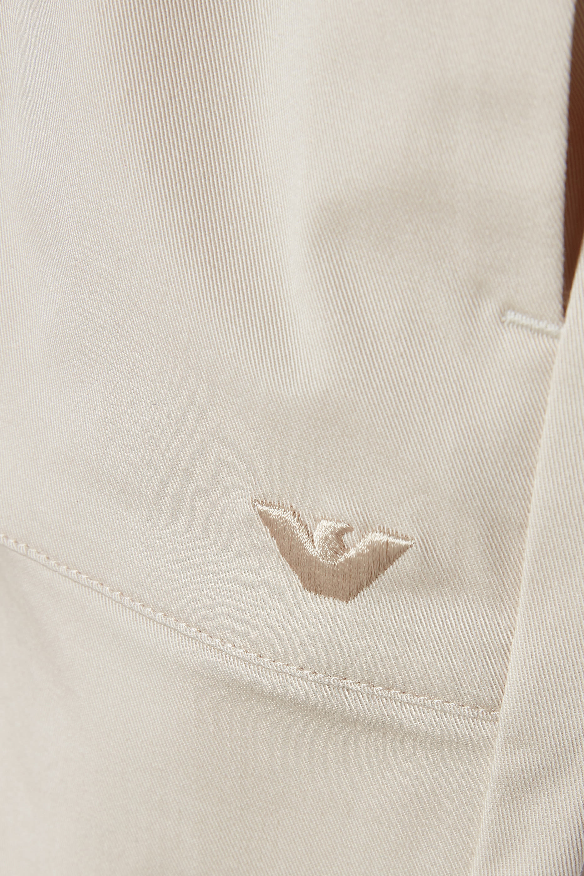 بنطال رياضي بقصة ساق مستقيمة وشعار الماركة عند الجيب للأطفال