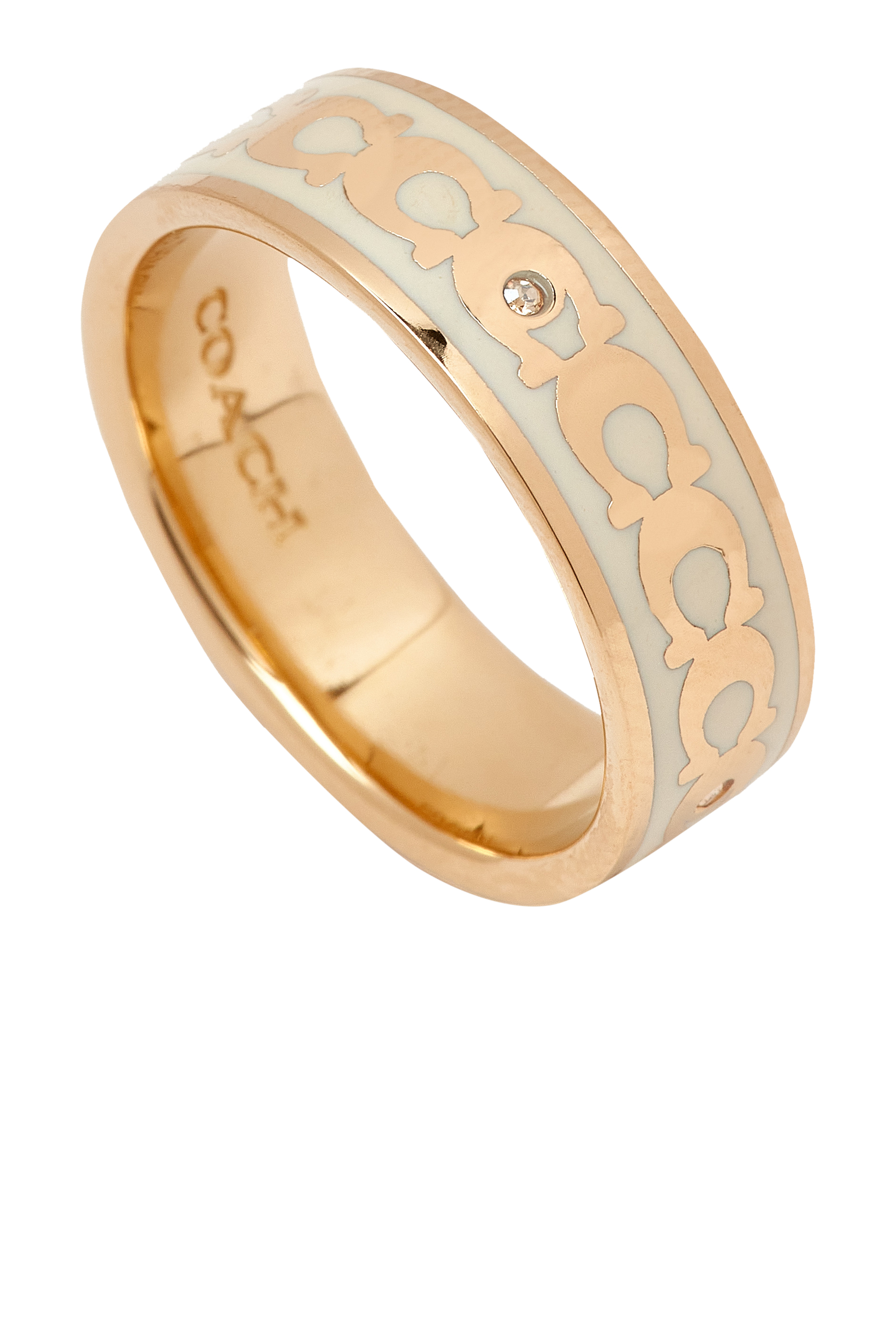 خاتم مزين بحرف شعار الماركة