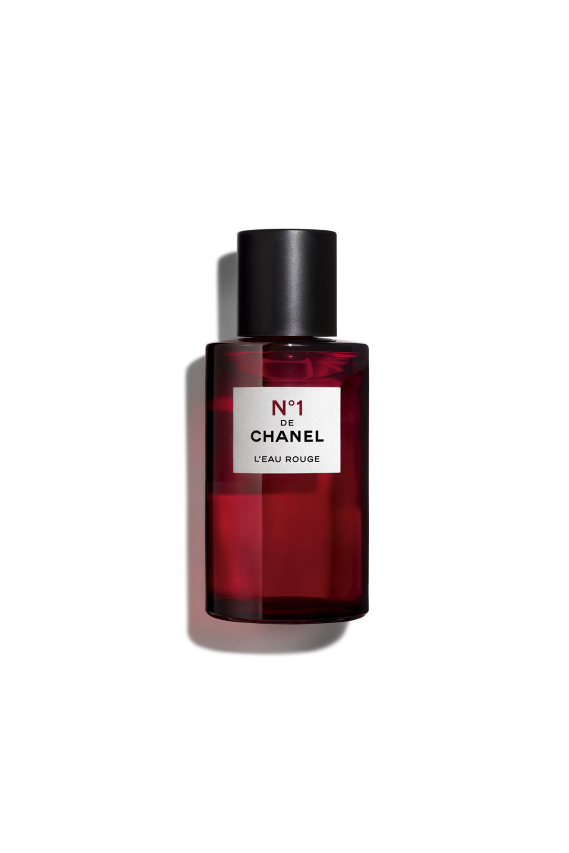 CHANEL N&deg;1 DE CHANEL L'EAU ROUGE رذاذ مُعطّر مُجدّد للحيوية
