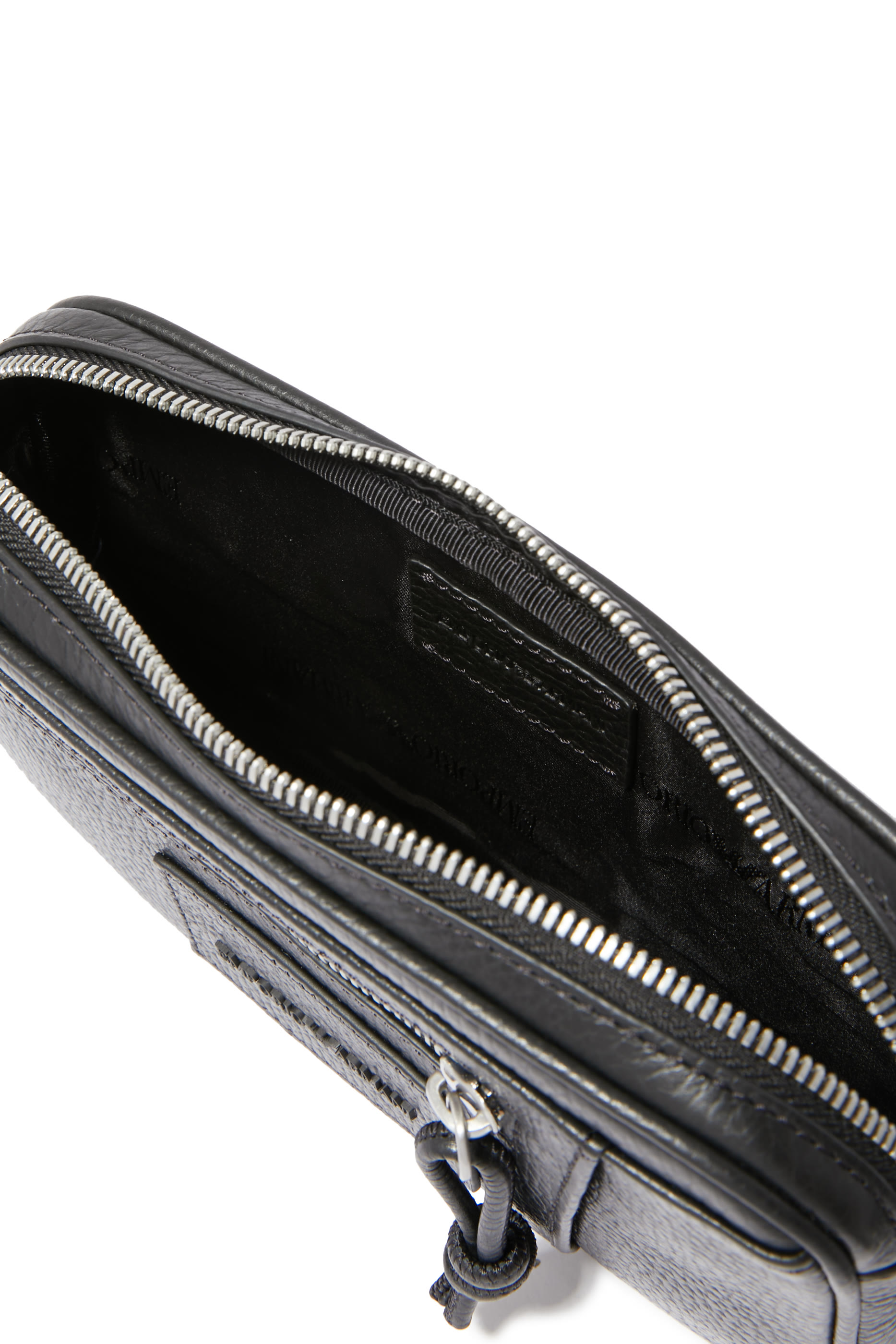 حقيبة مستحضرات عناية ذاتية