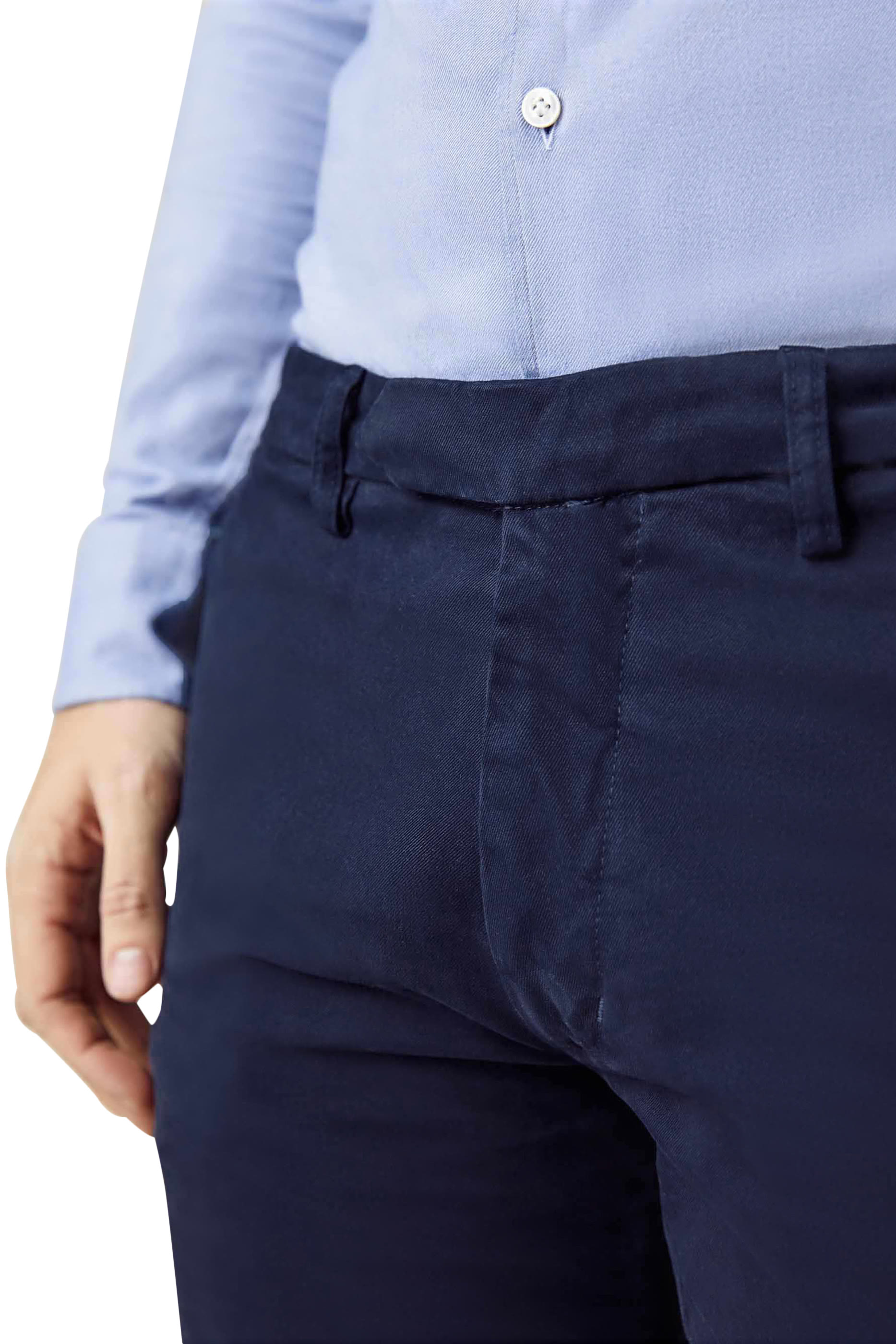 بنطال تشينو كورتينا