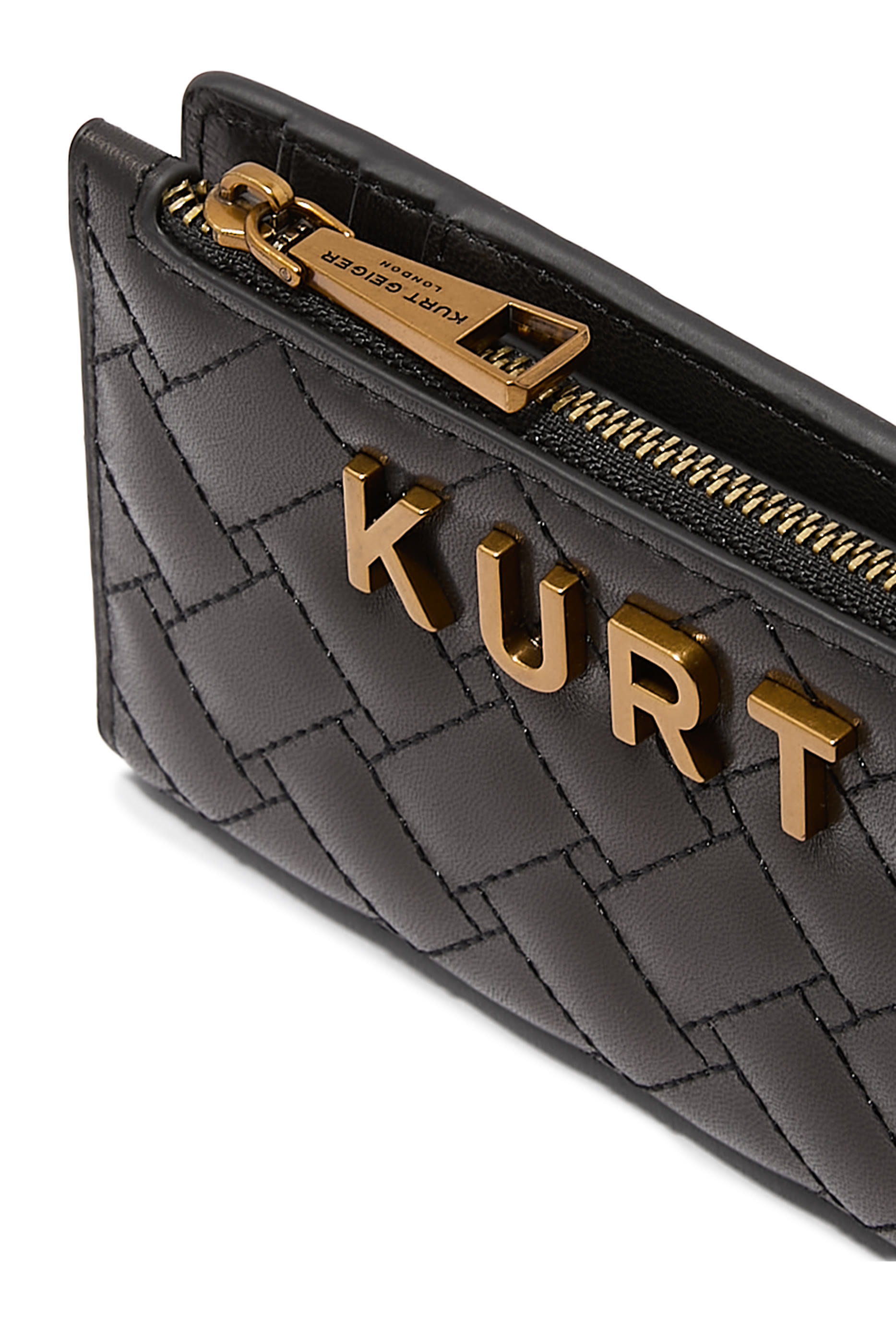 محفظة كنسينغتون بتصميم ثنائي الطي