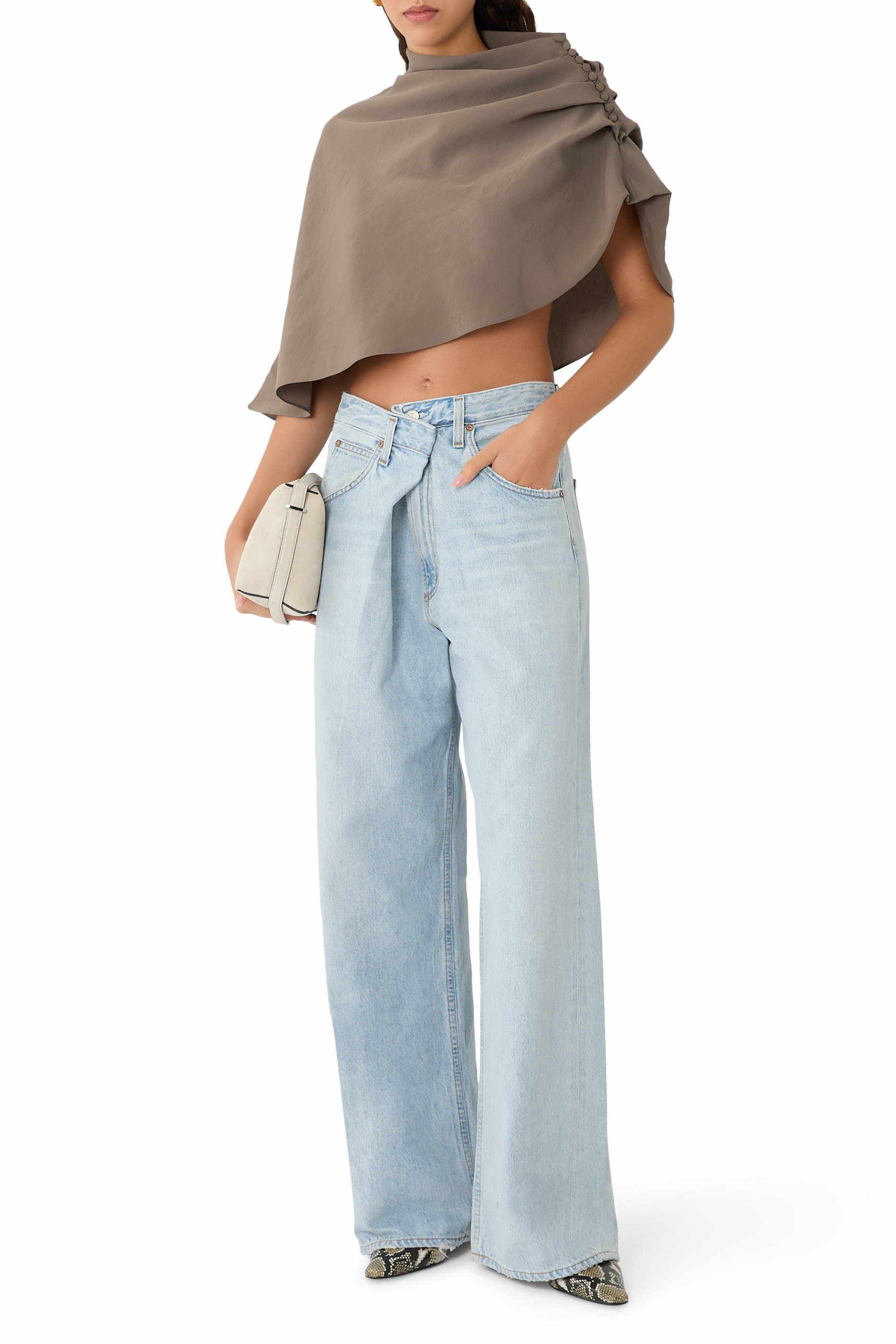 بنطال جينز فانا بتفاصيل مطوية