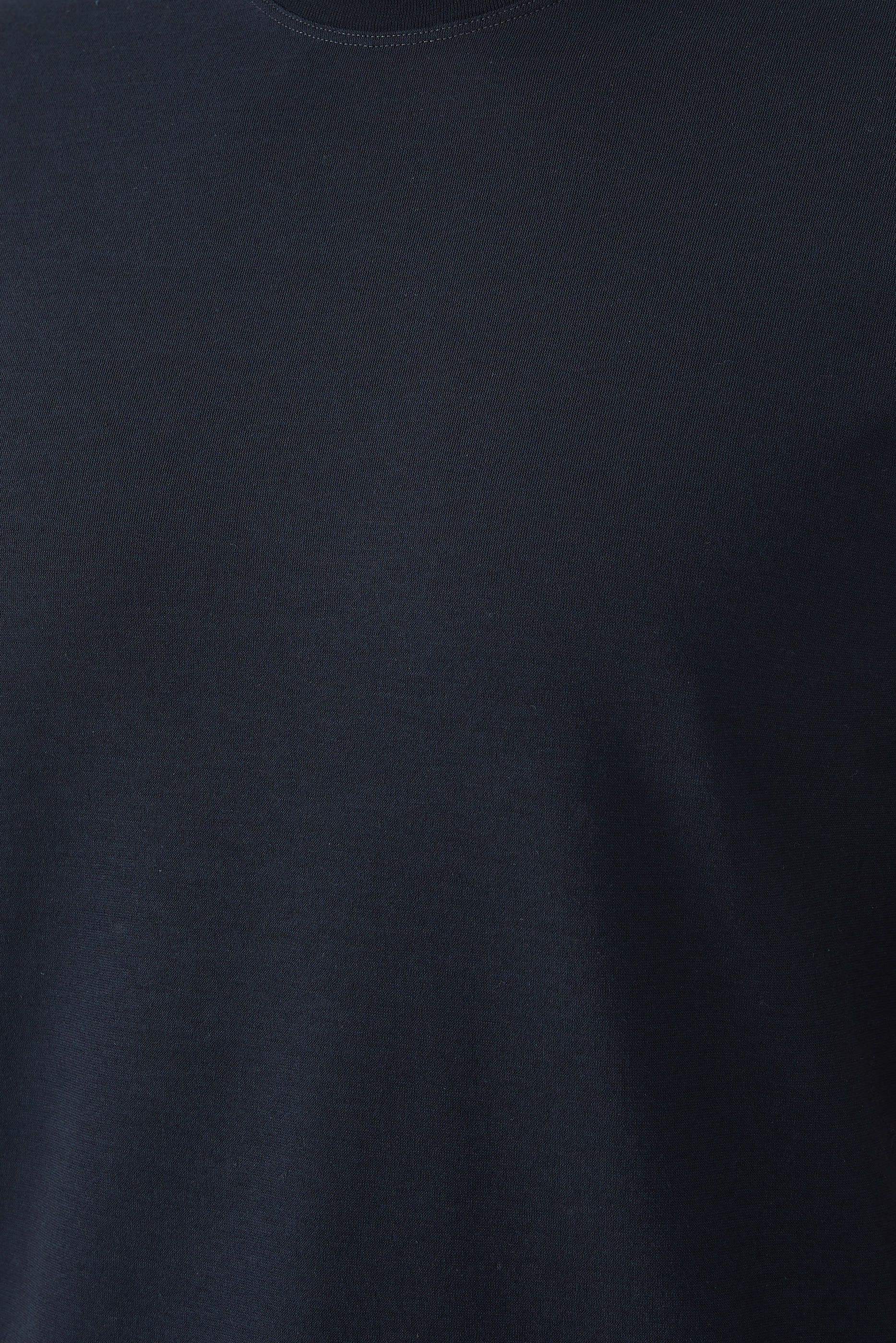 تيشيرت زانون بقصة ضيقة