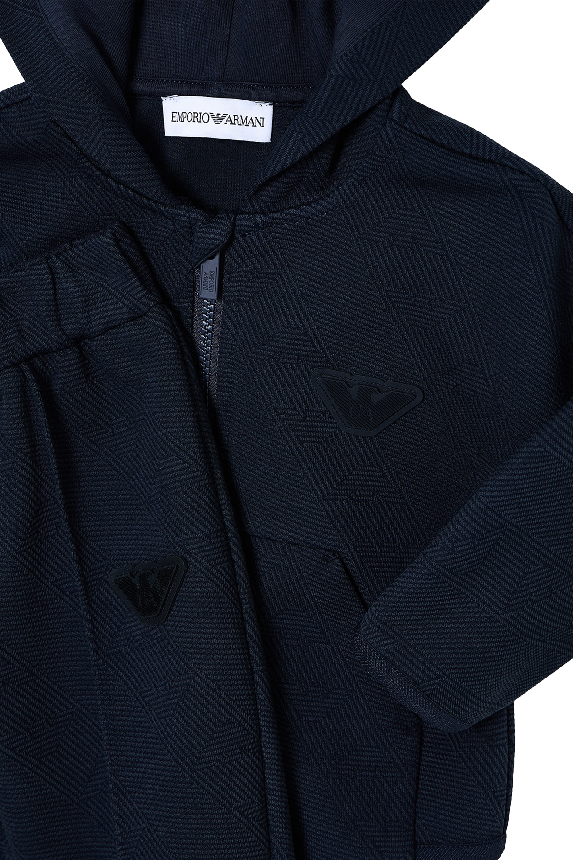 بدلة رياضية بشعار الماركة للأطفال