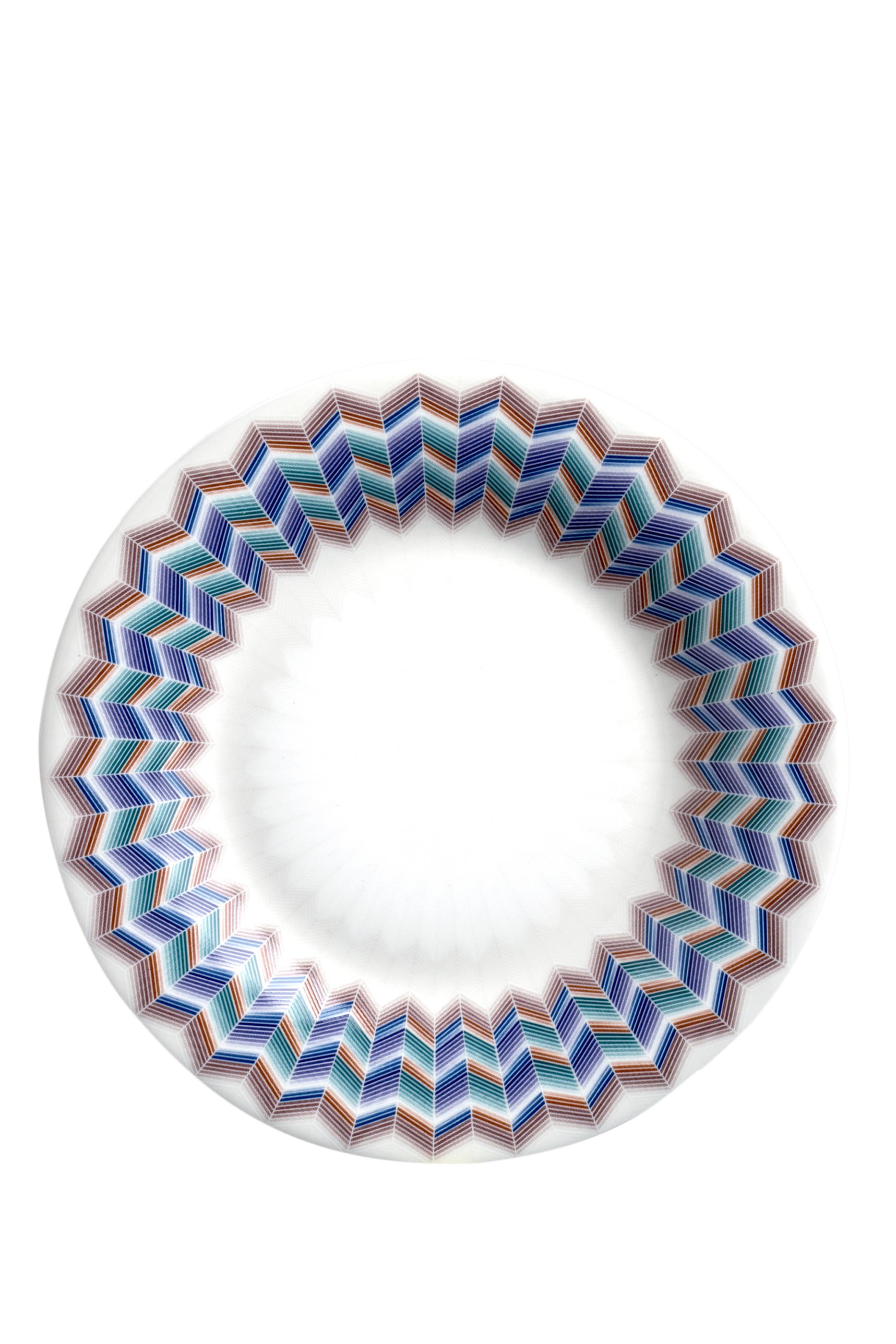 طبق جاريس بنقشة متعرجة