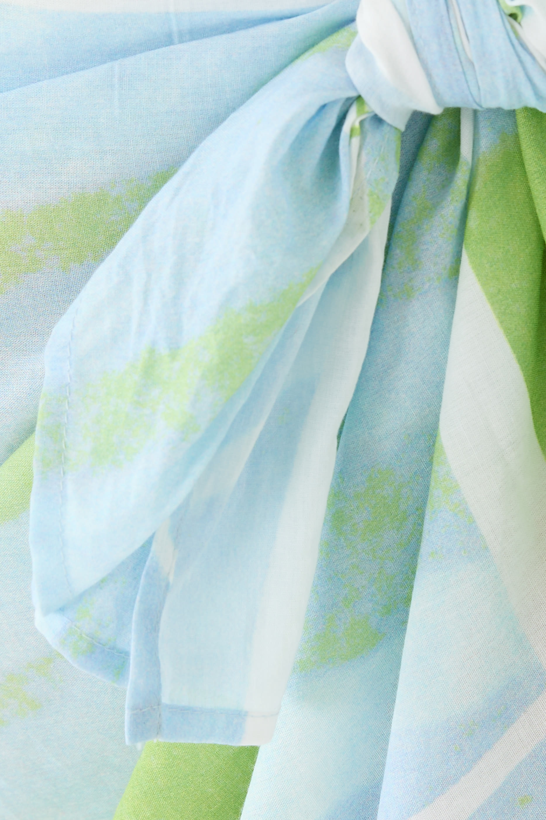 سارونج جورجي