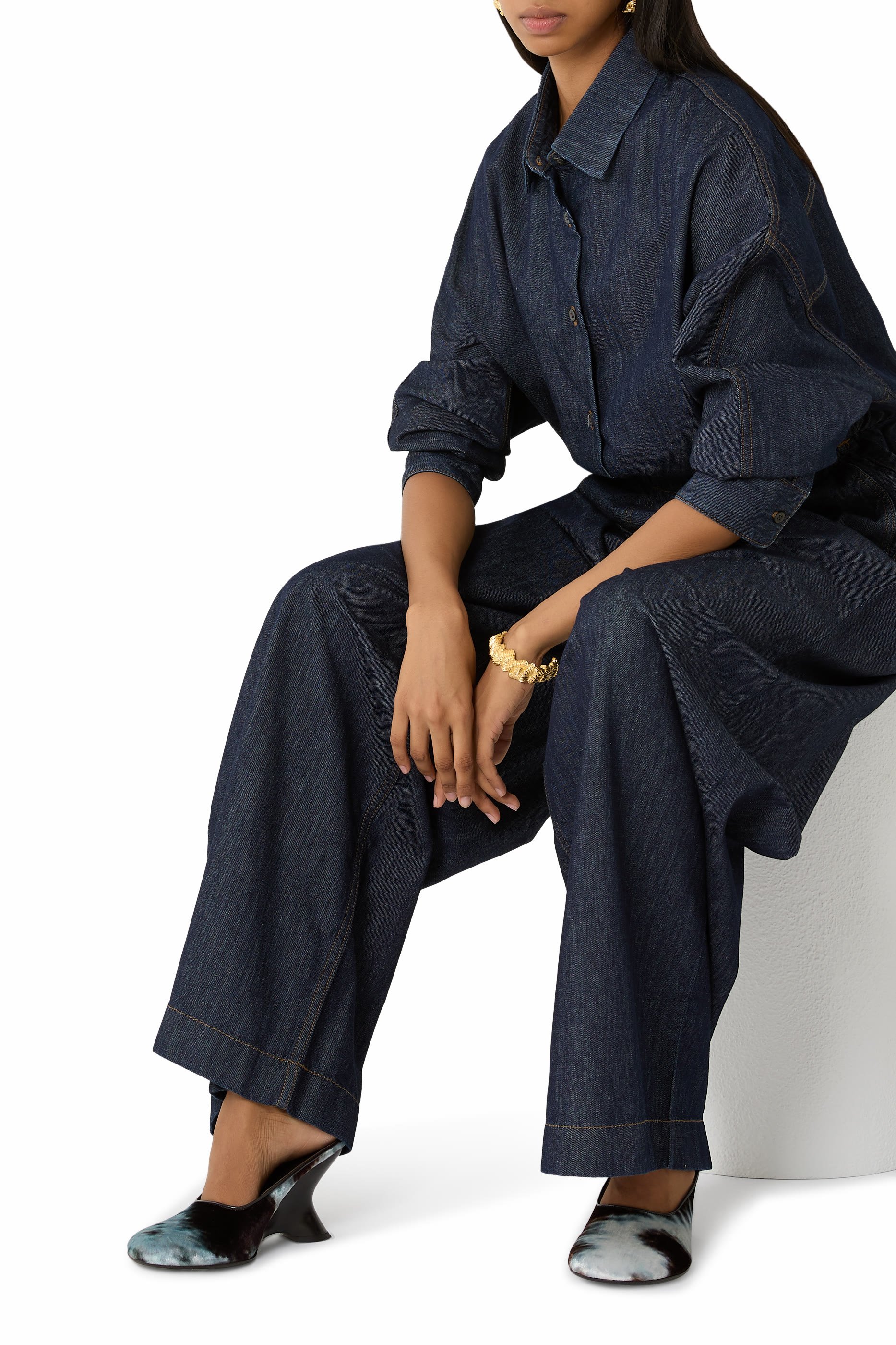 حذاء مفتوح من الخلف 75 بنقشة جلد بقر بلون مماثل