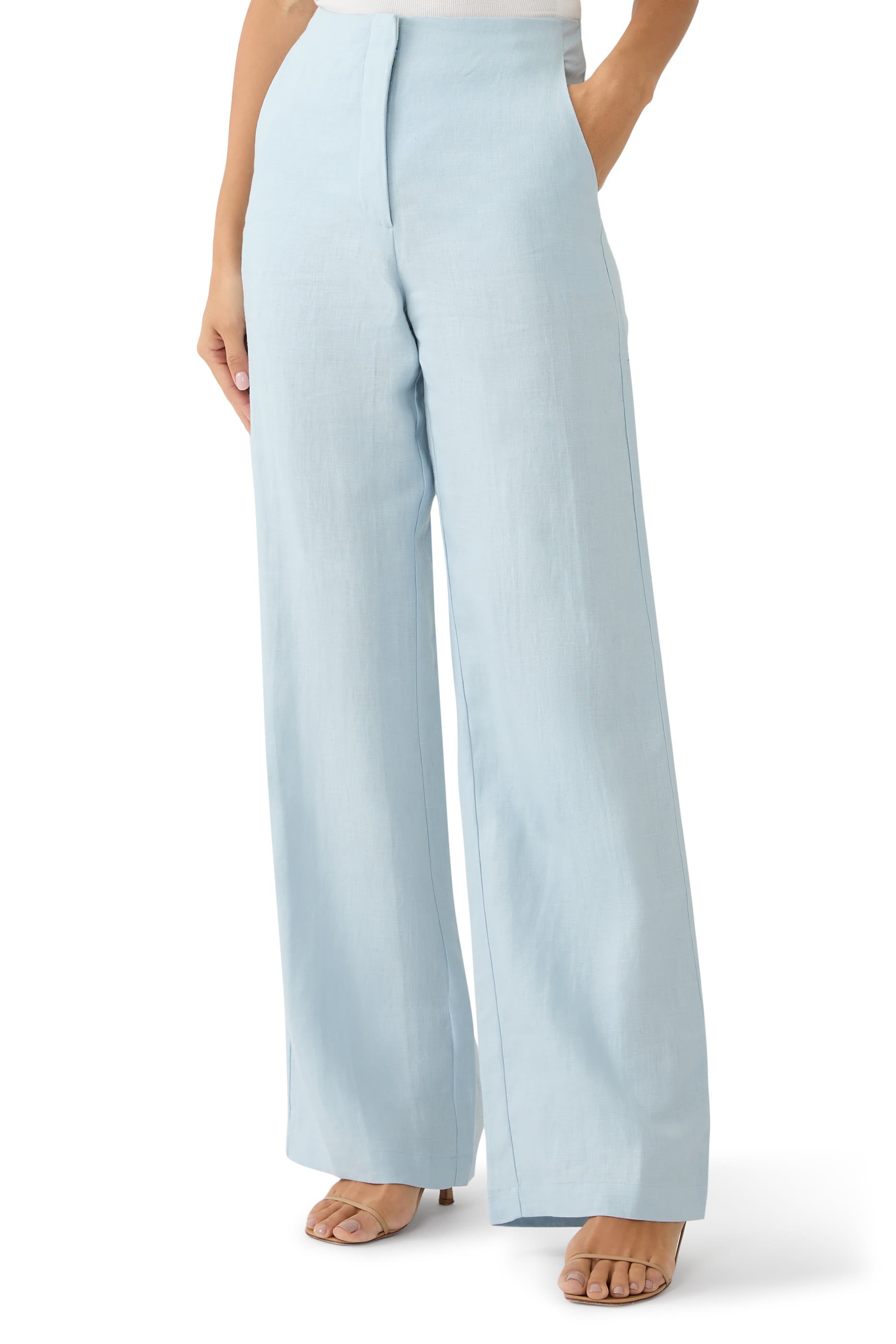 بنطال لوليا