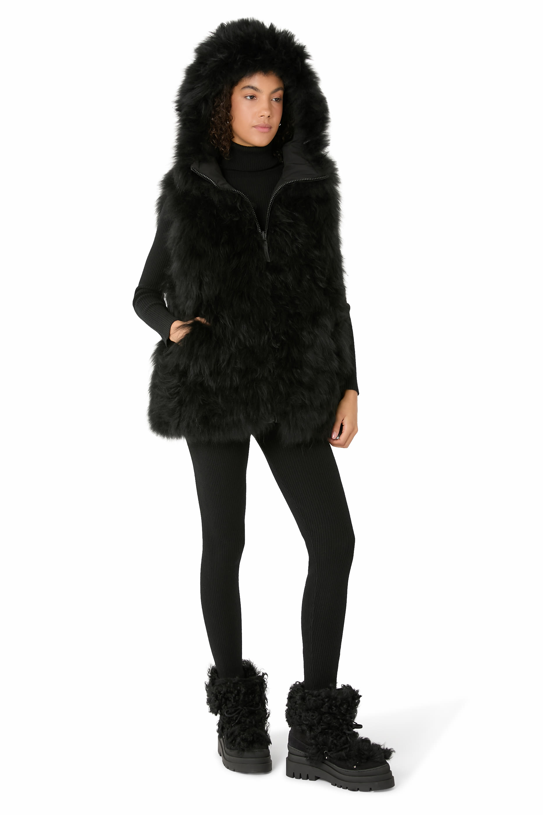 جيليه بتصميم بوجهين جلد حمل بشعر طويل