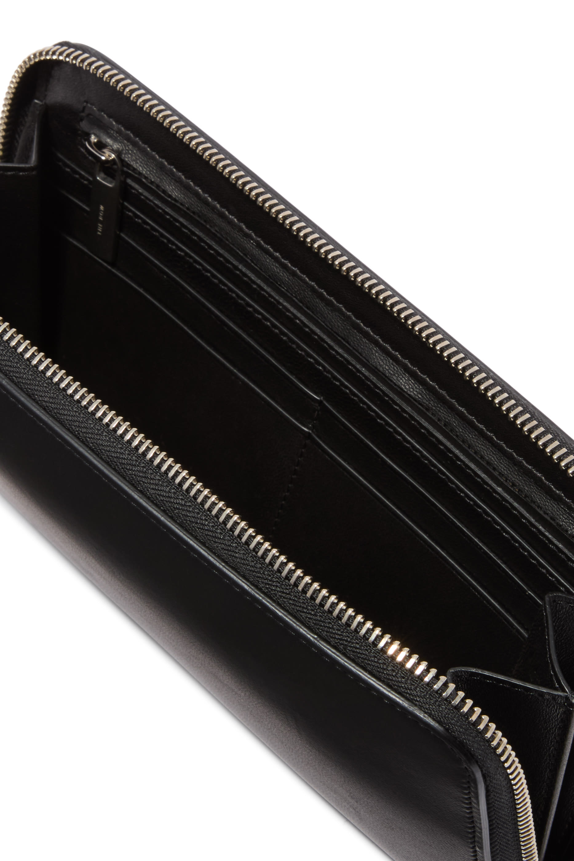 محفظة كبيرة بسحاب