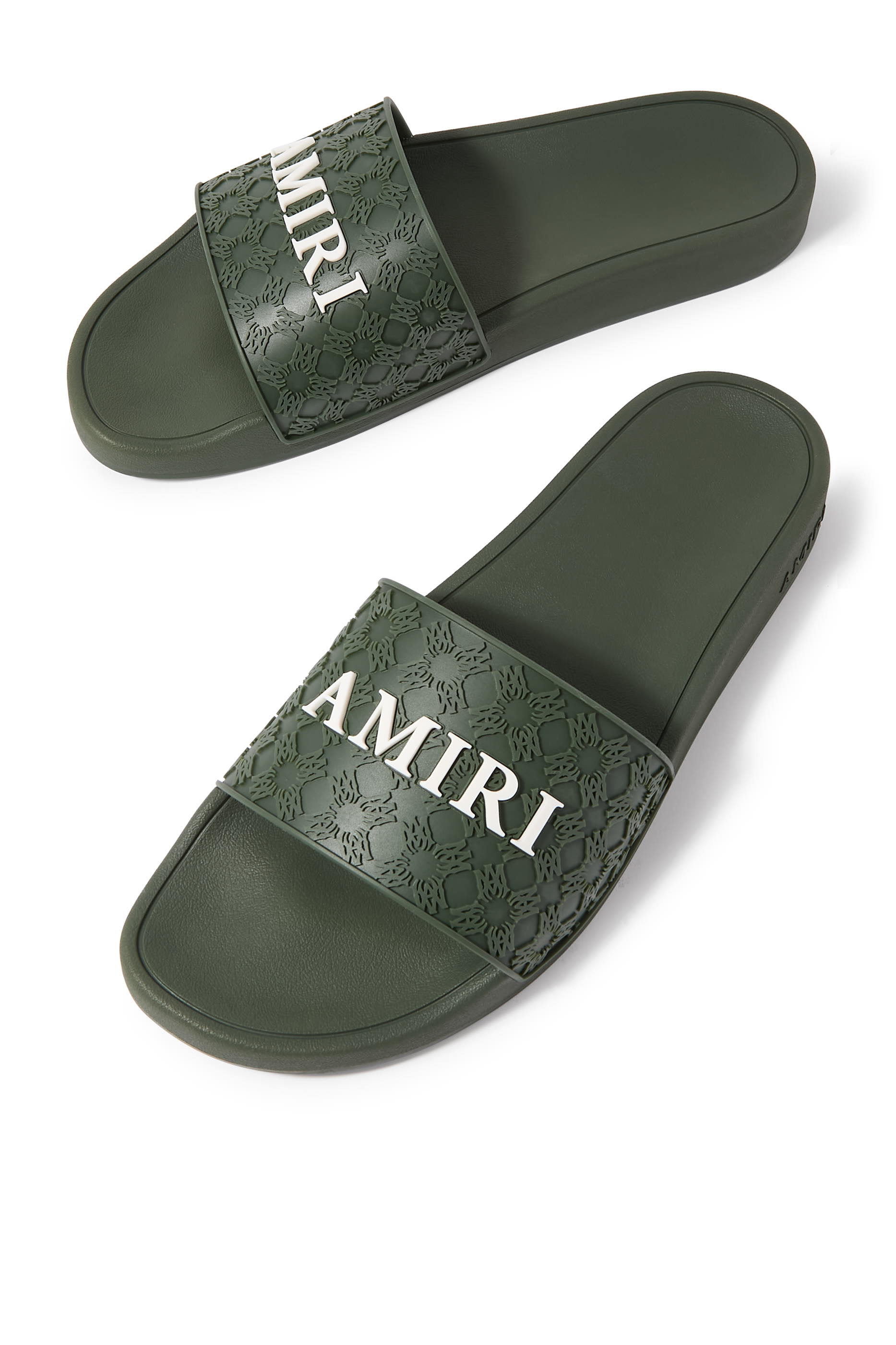 حذاء خفيف كواد بشعار الماركة