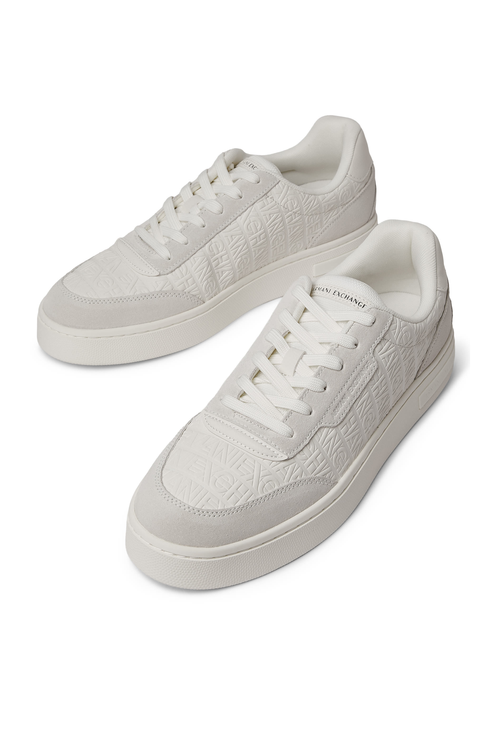 سنيكرز لندن بطبعة شعار الماركة بالكامل