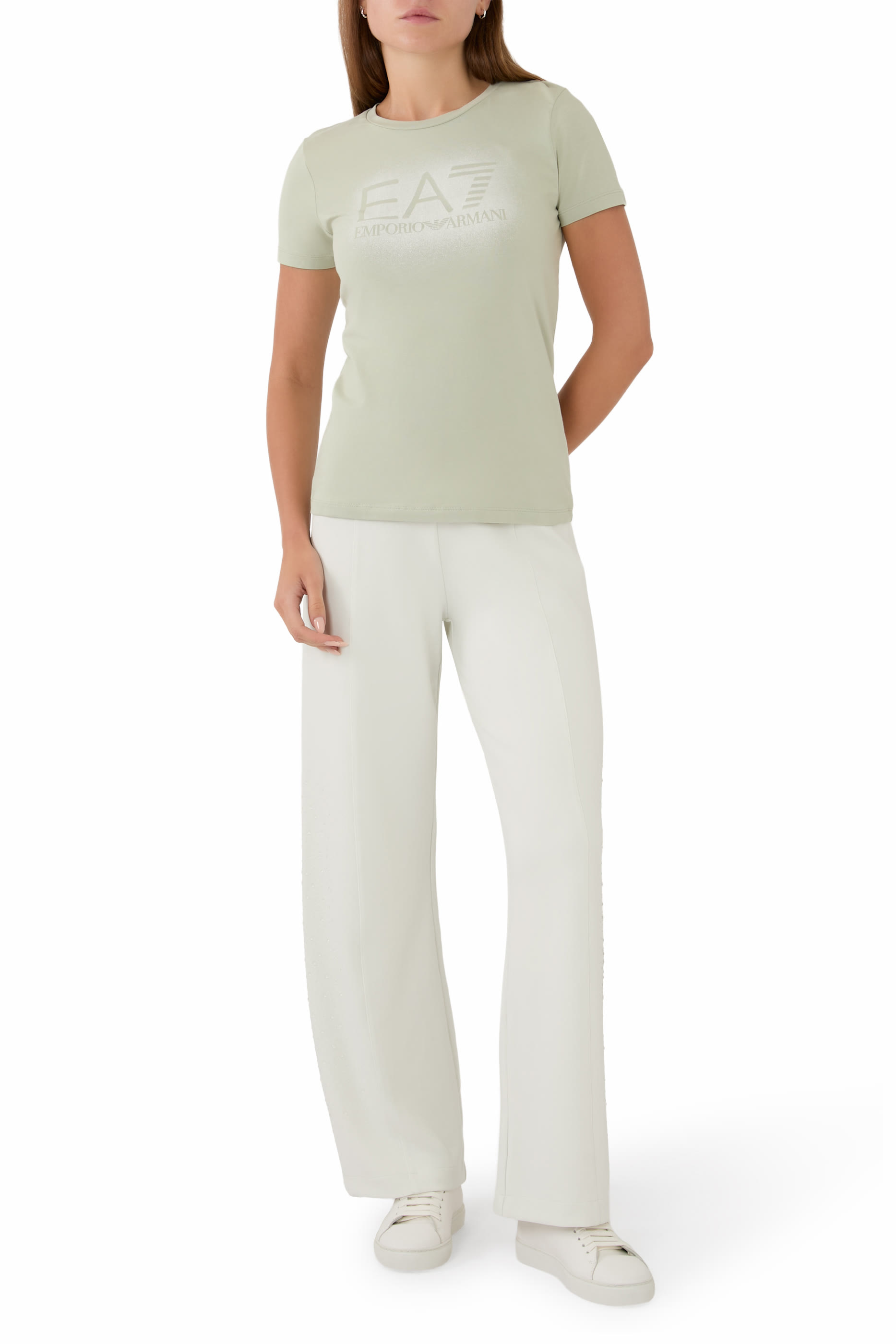 بنطال مطرز بالكريستال 