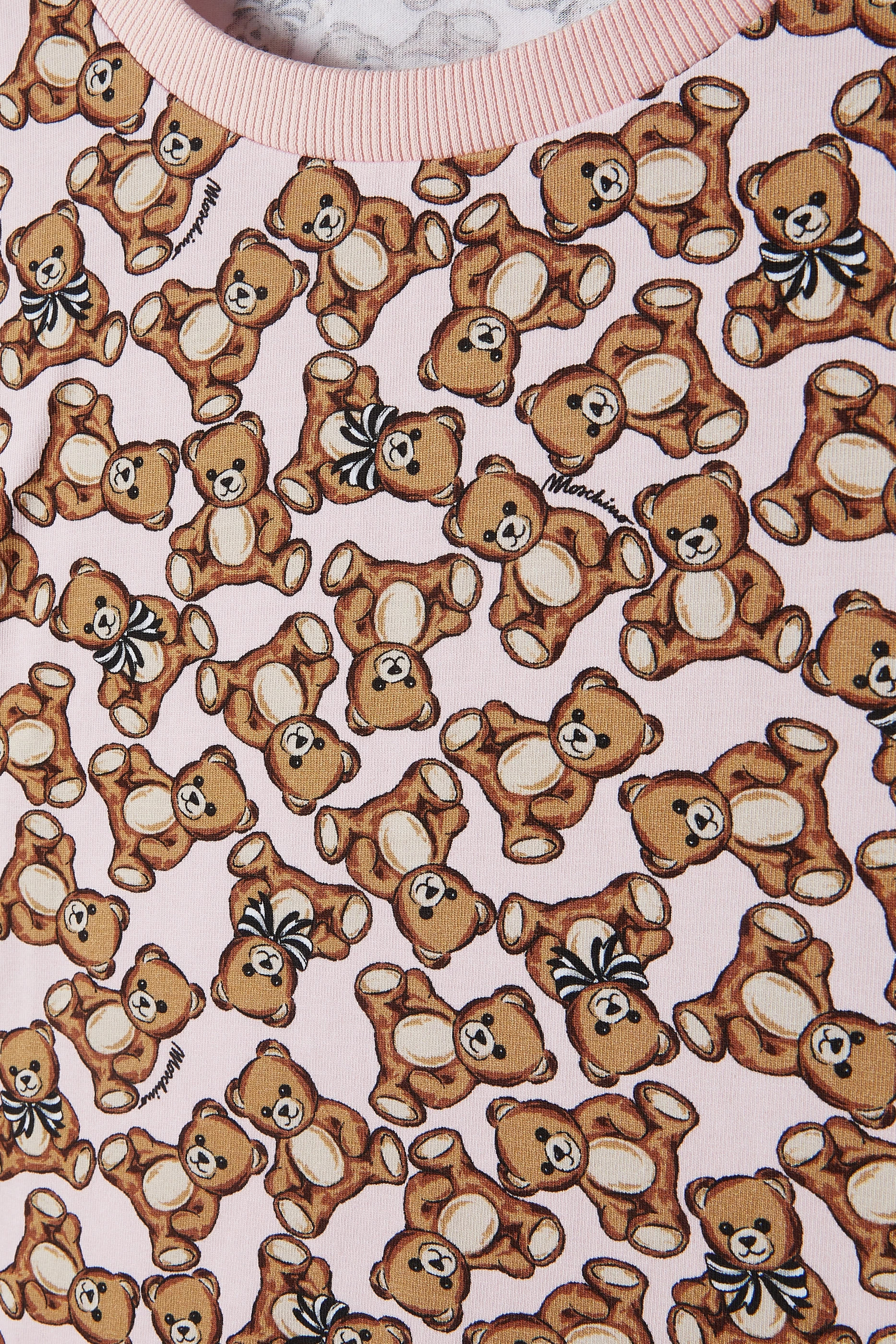 بلوزة بنقشات الدب تيدي للأطفال