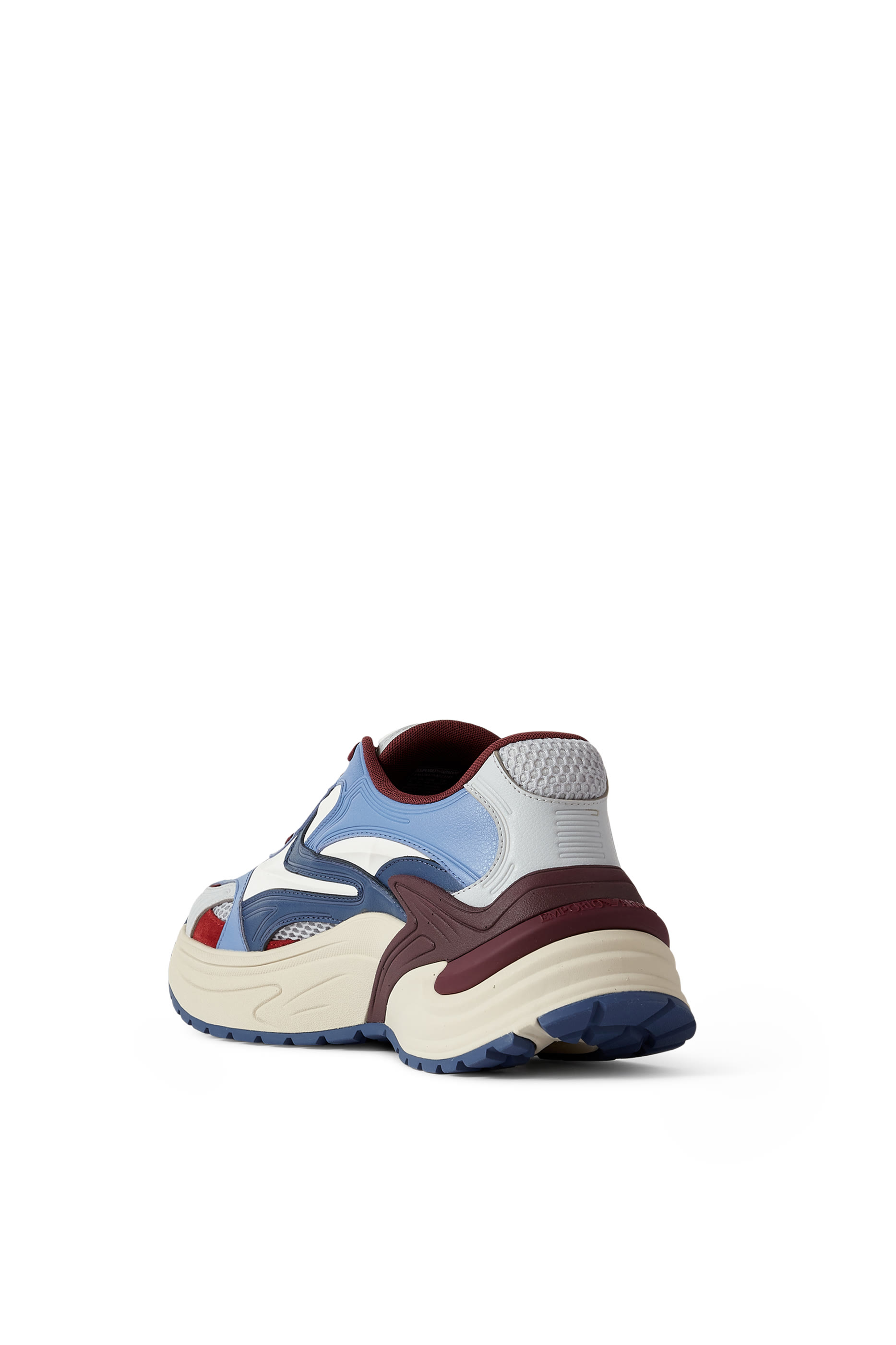 سنيكرز بكاحل منخفض