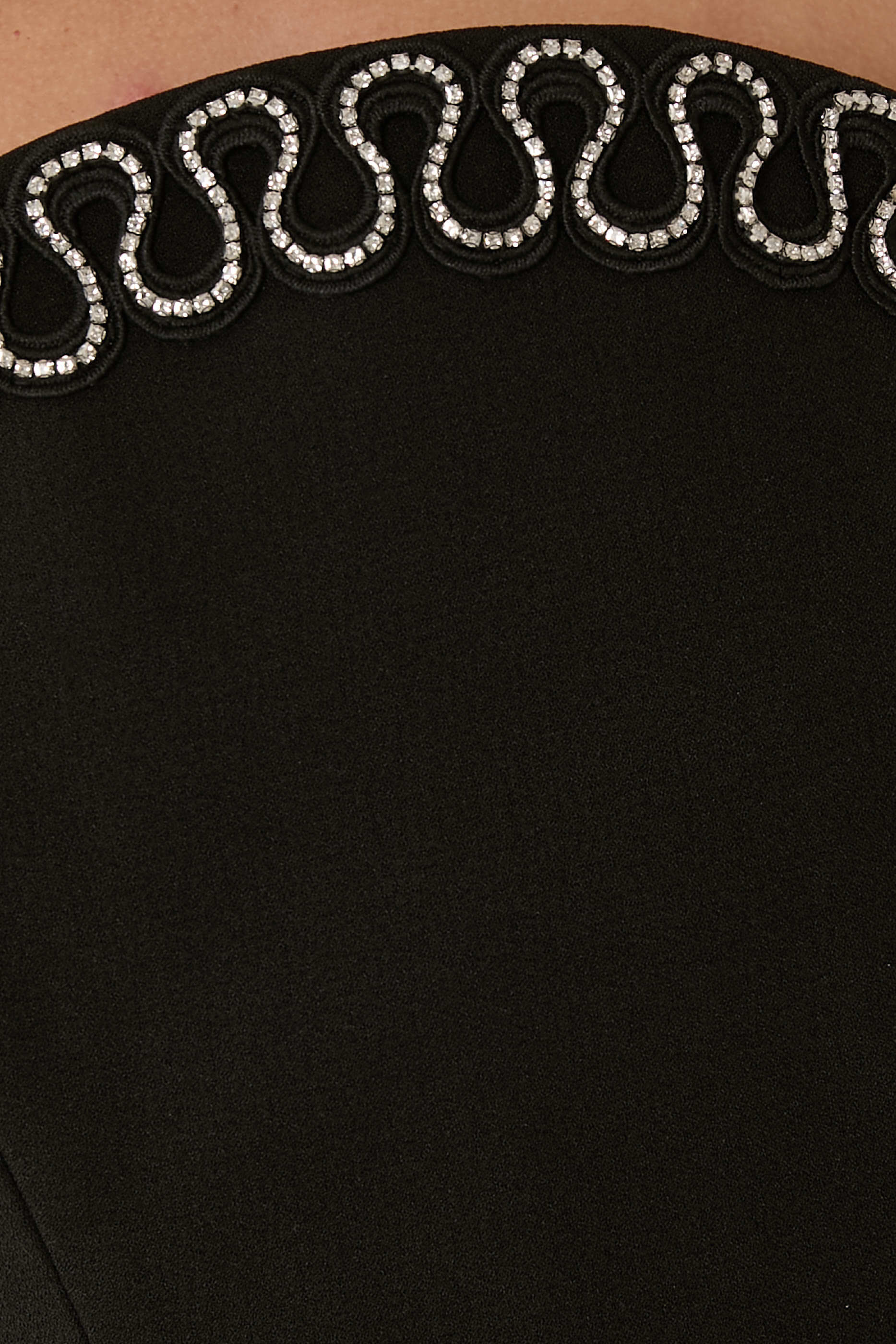 فستان نيكس قصير بلا حمالات