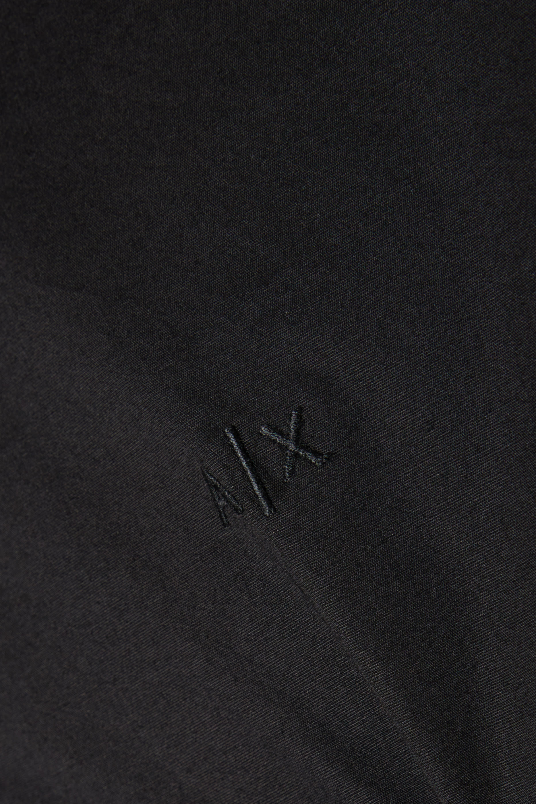 قميص قطن بوبلين مطاطي بقصة ضيقة