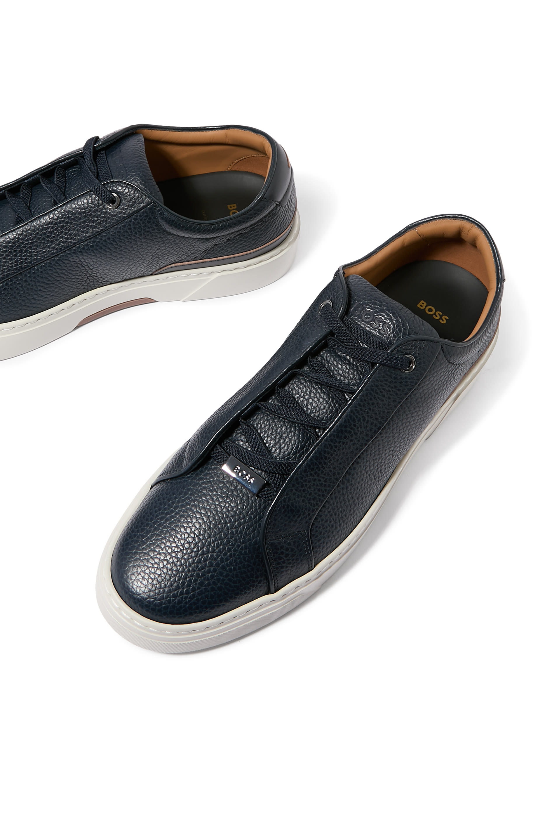 سنيكرز غاري