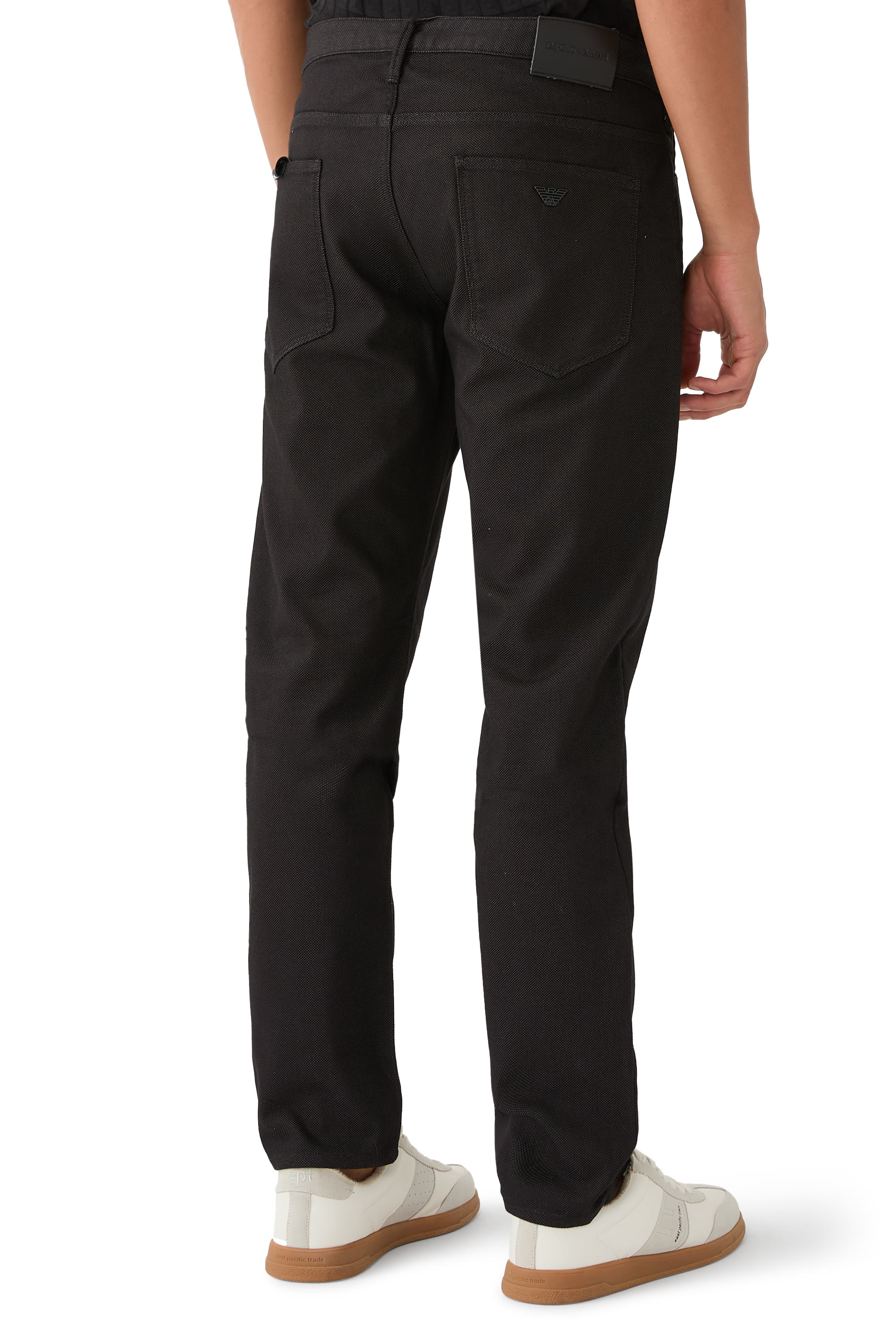 بنطال جينز دنيم بقصة سليم