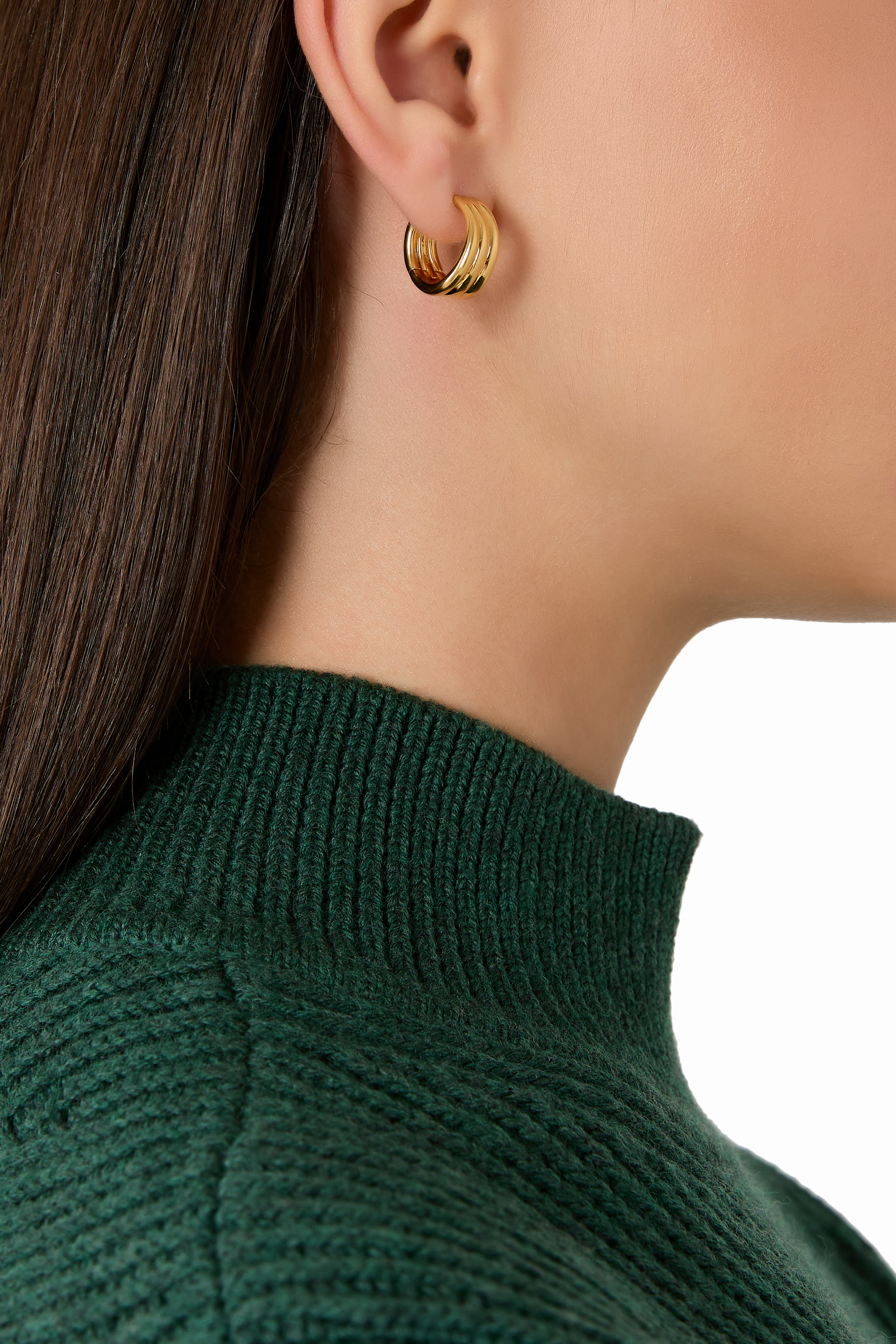 أقراط سافي دائرية بثلاث حلقات، فضة استرلينية معاد تدويرها مطلية بذهب عيار 18