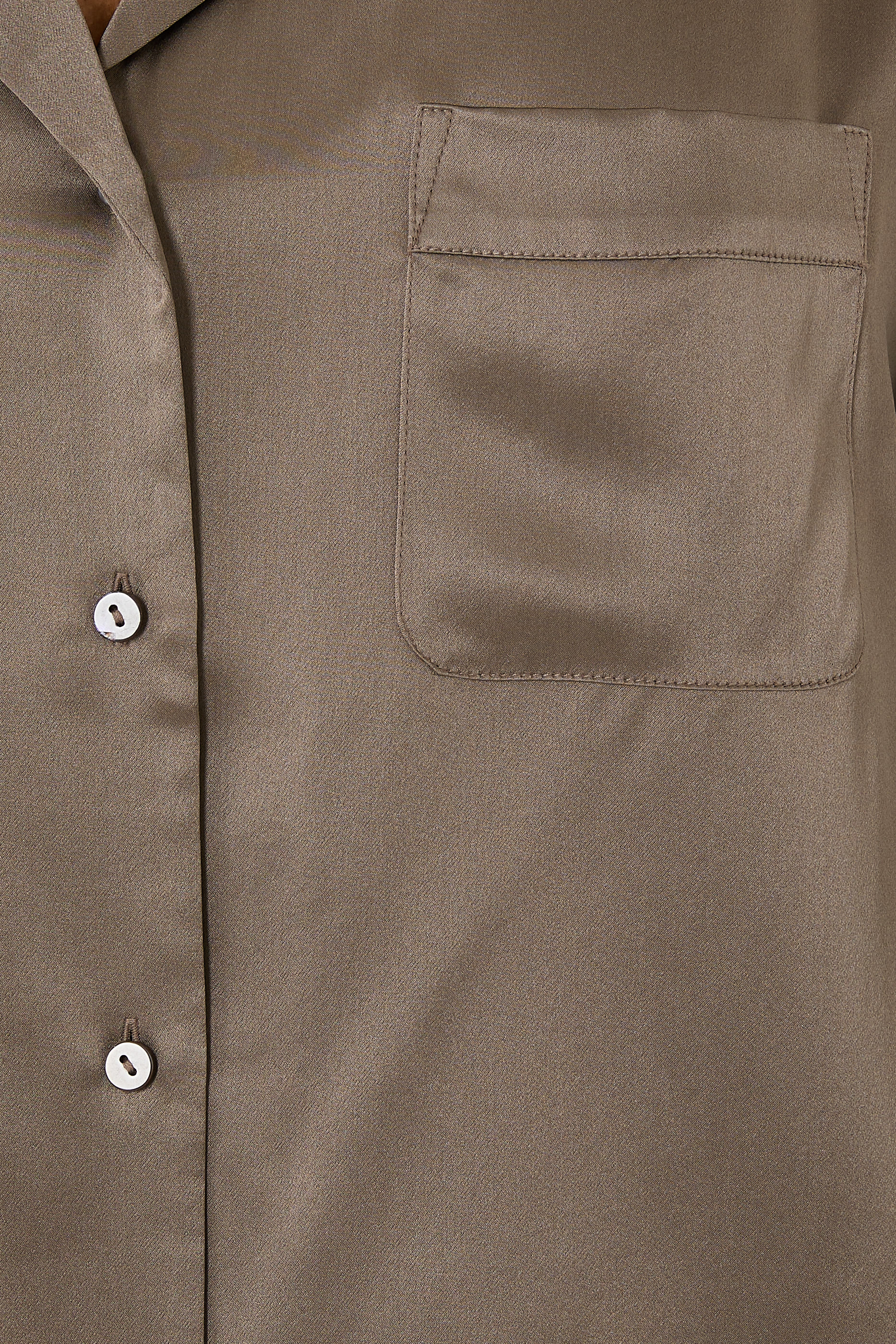 طقم بيجامة بقصة عادية حرير