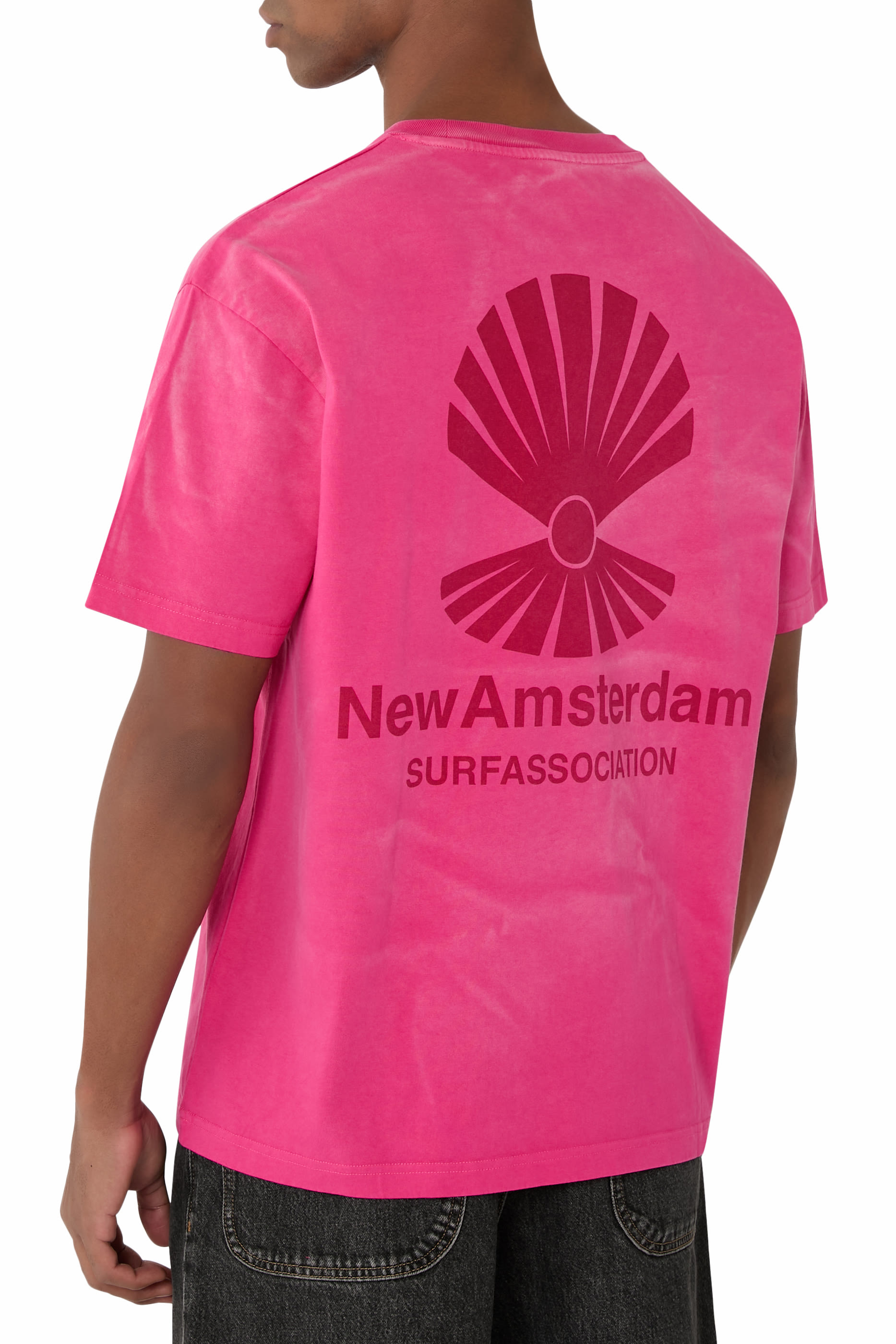 تيشيرت بنقشة محار