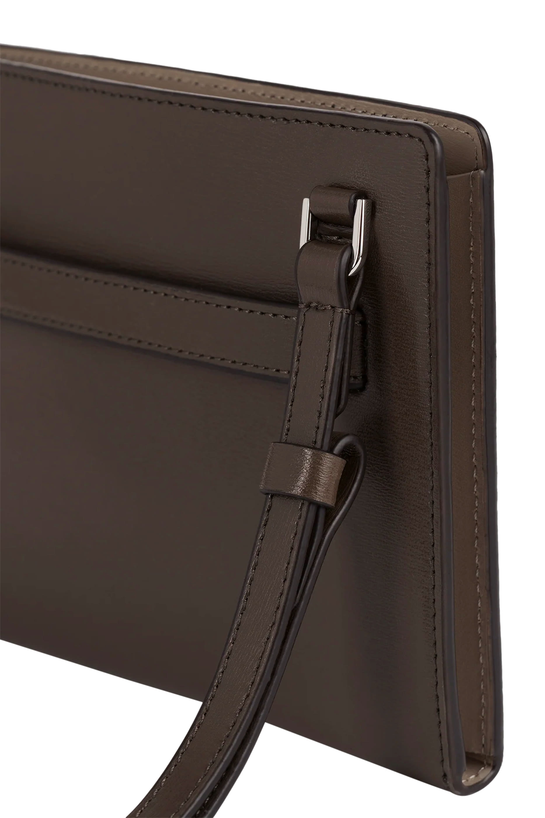 حقيبة كروس بودي بحمالة جلد