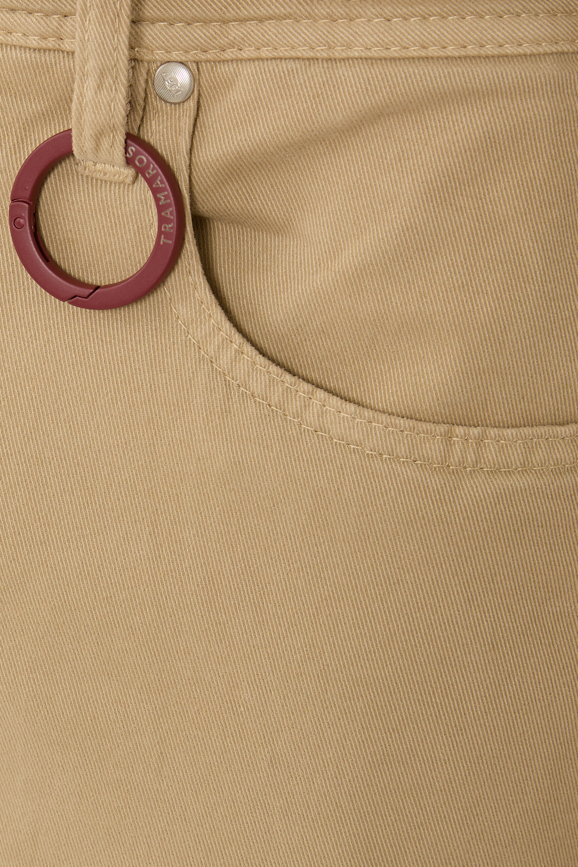 بنطال مايكل أنجلو