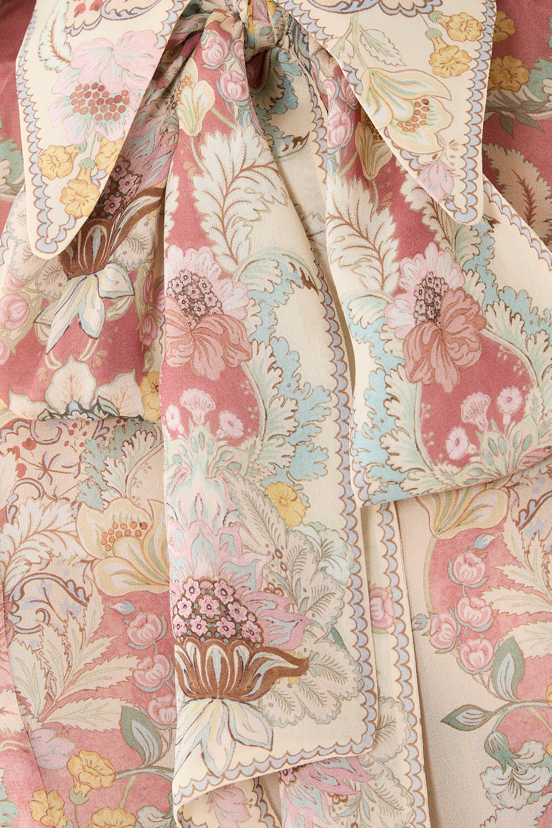 قميص ريبيليون بربطة