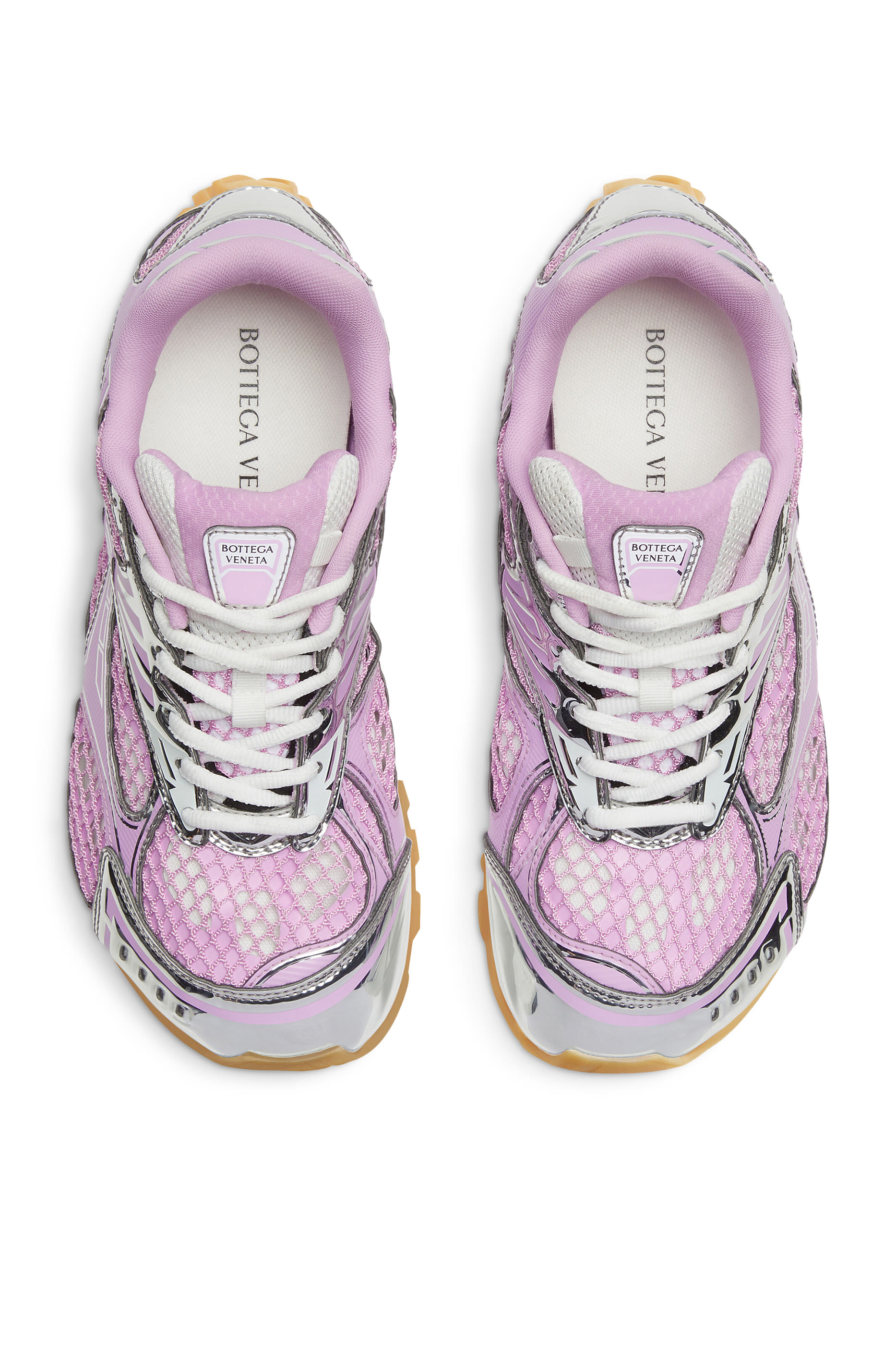 سنيكرز اوربيت