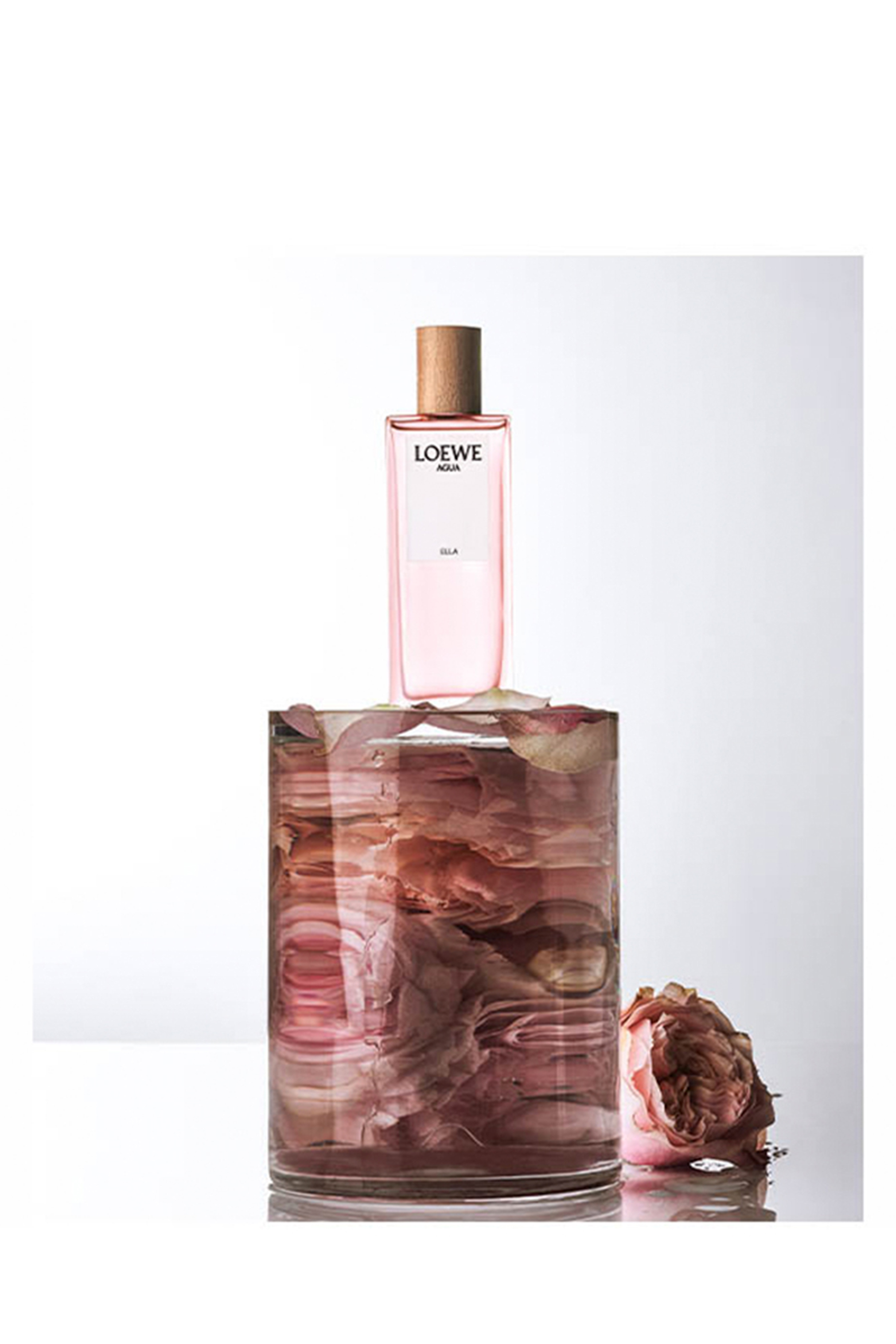 أو دو تواليت اجوا