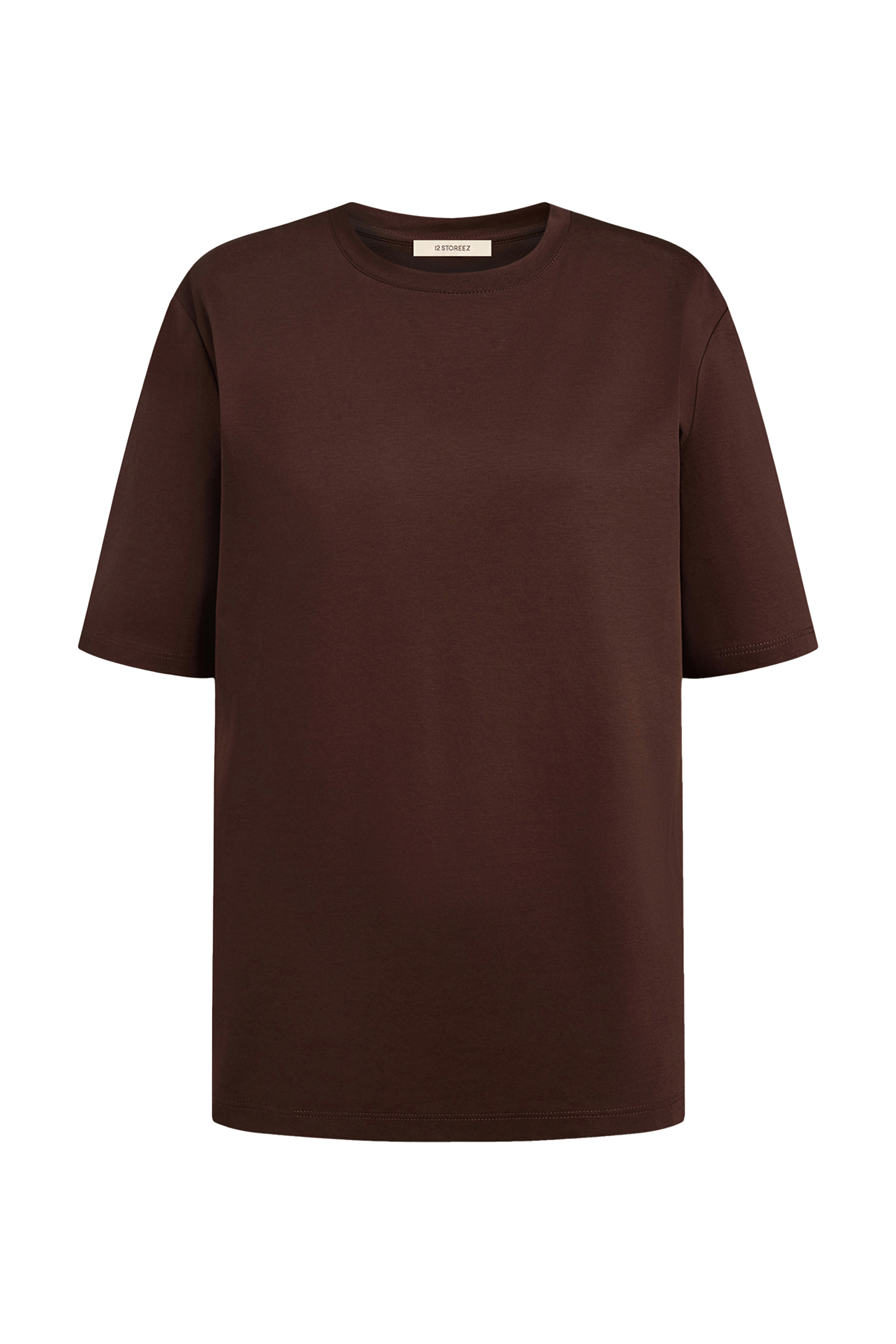 تيشيرت بقصة ضيقة