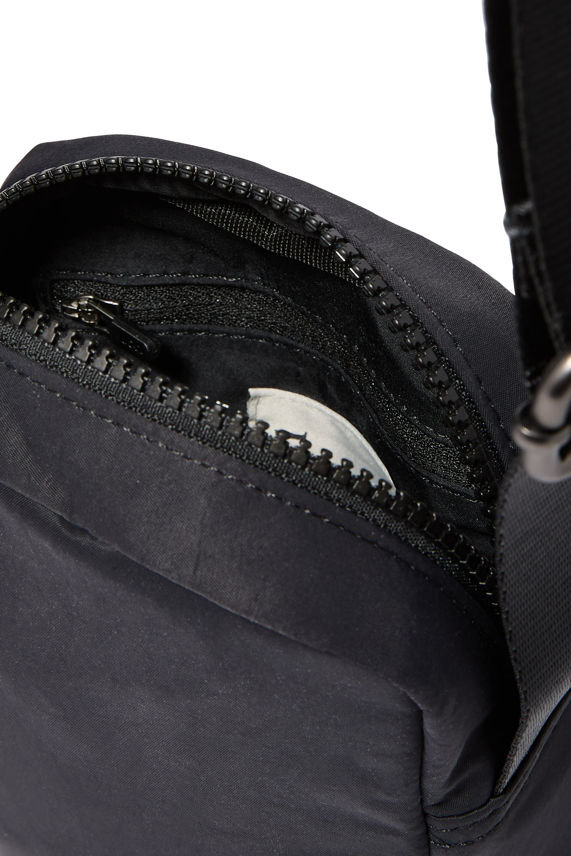 حقيبة كروس بودي أول أراوند