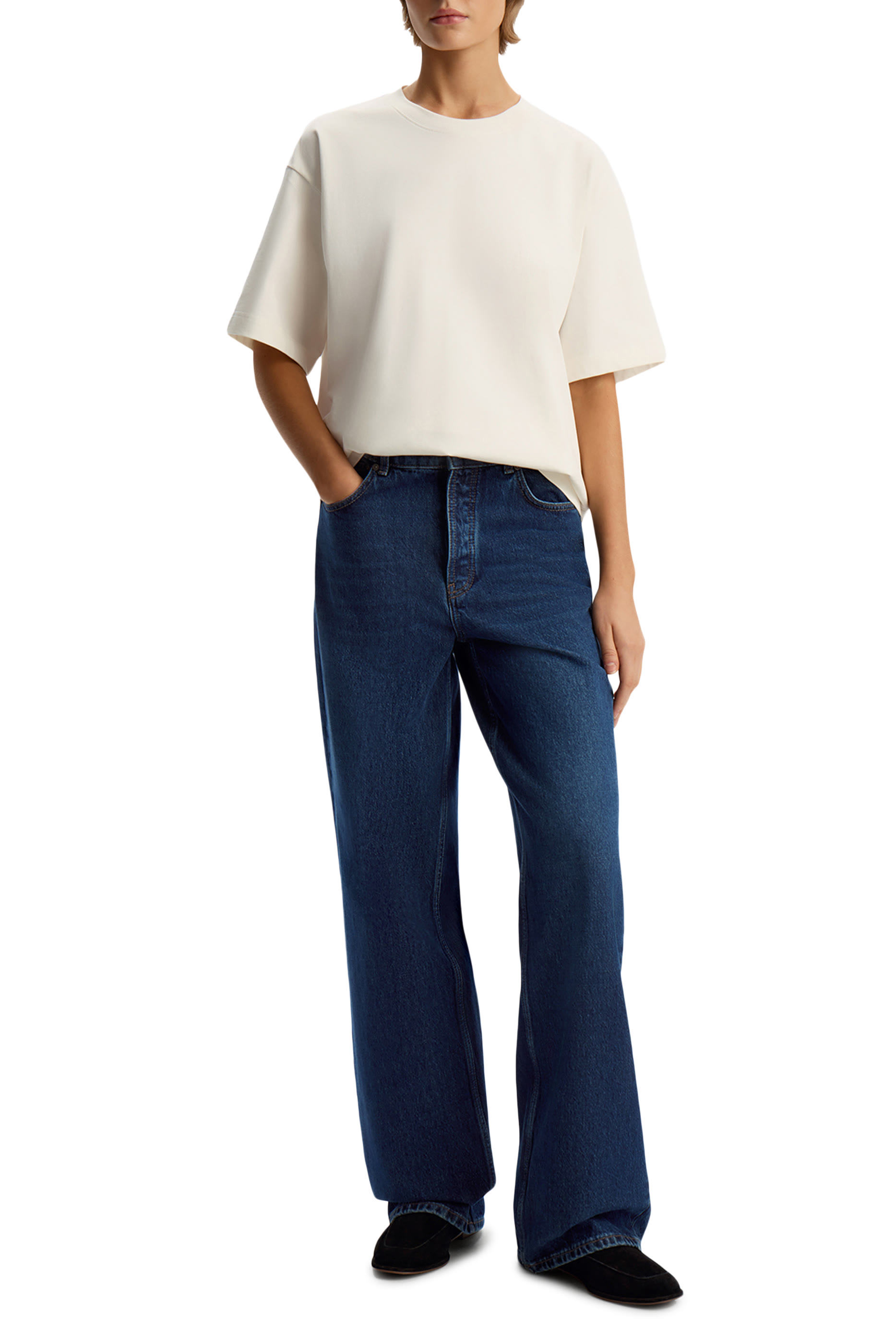 تيشيرت بقصة فضفاضة