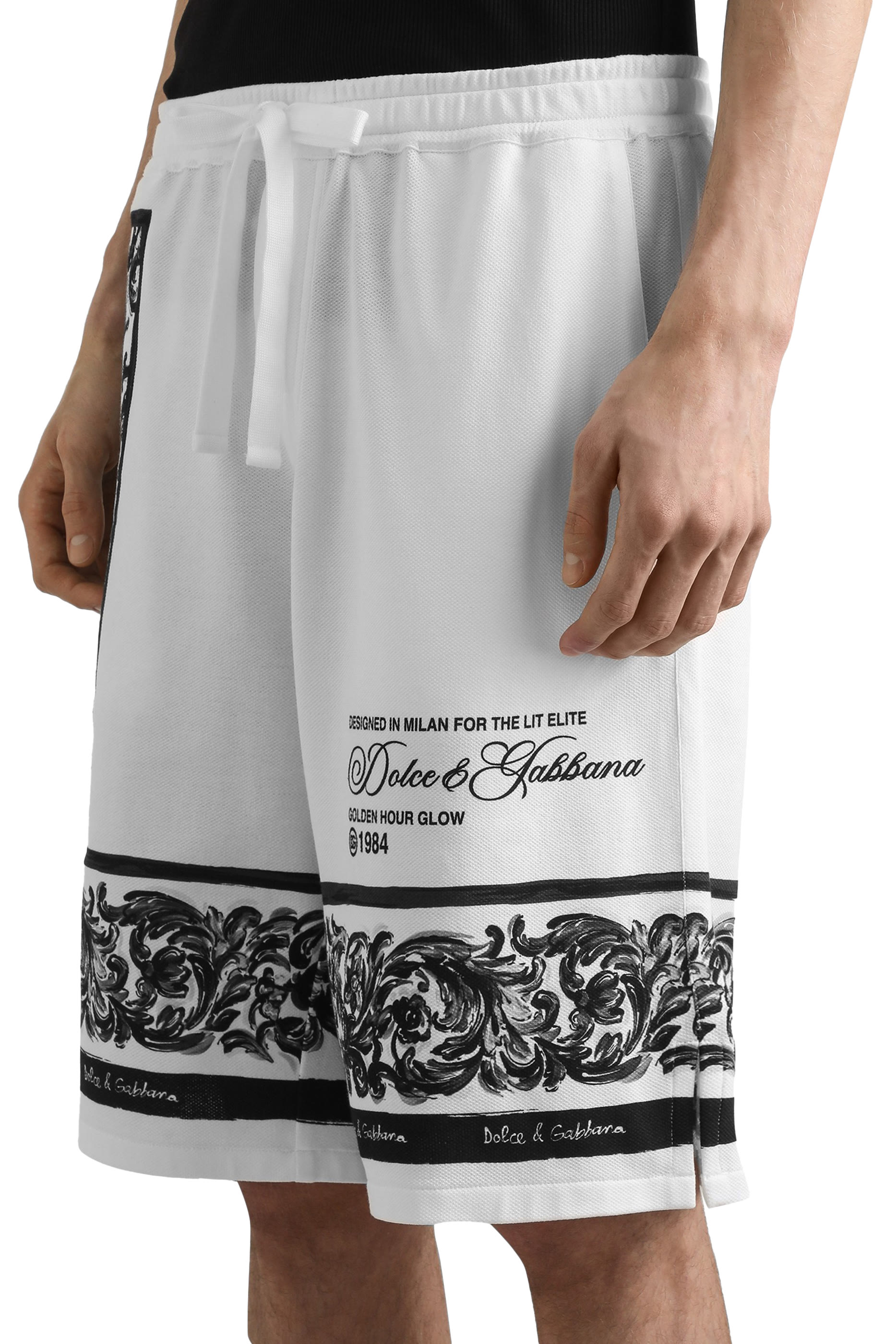 شورت برمودا بطبعة مايولكا بيكيه مزدوج