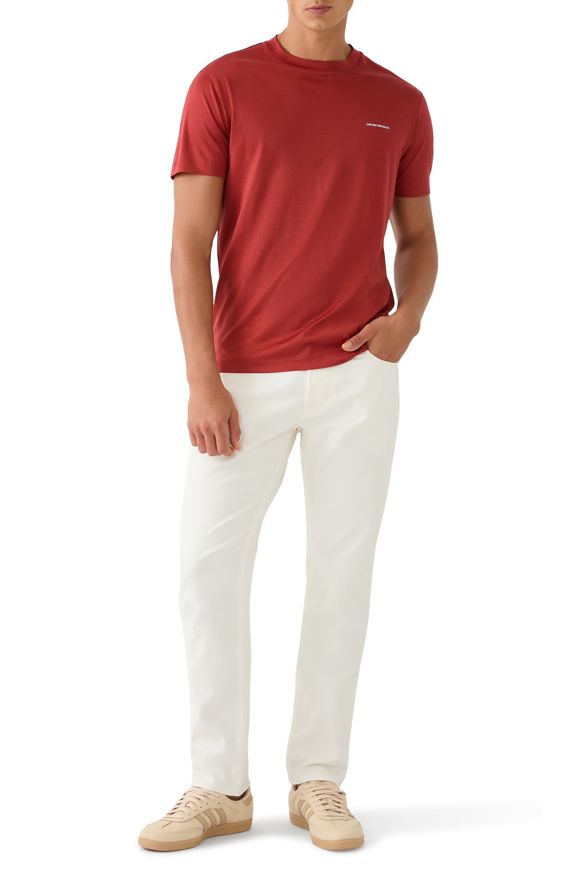 تيشيرت بشعار الماركة صغير من تشكيلة الأساسية