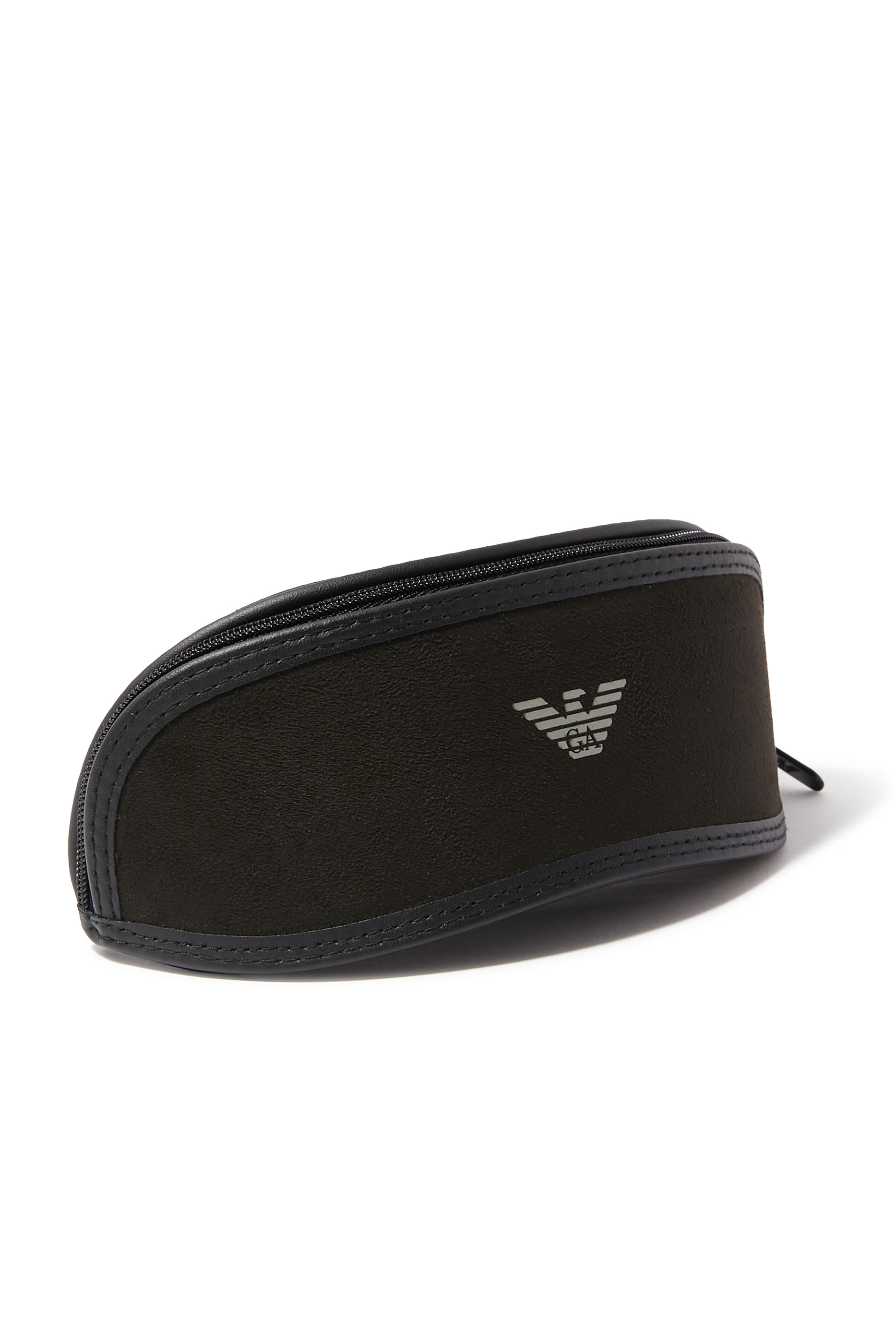 نظارة شمسية بإطار بتصميم حرف D